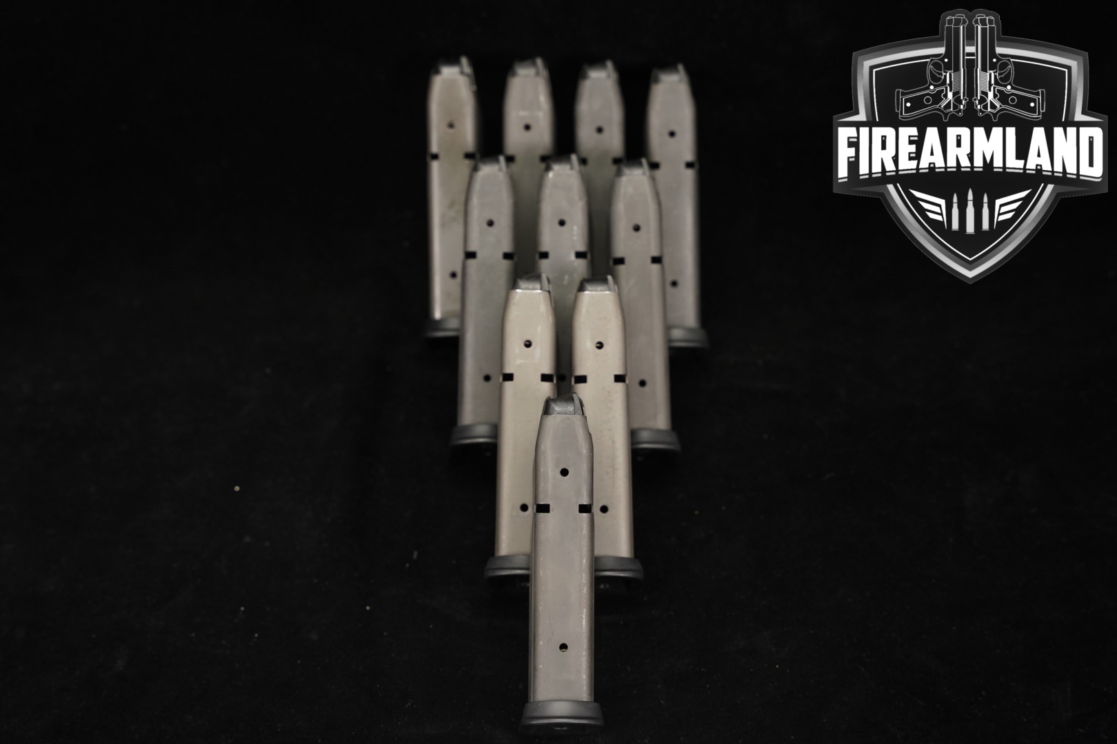 Sig Sauer TEN (10) P229 15 Round Magazines 9mm Luger in Excellent Condition Thumbnail