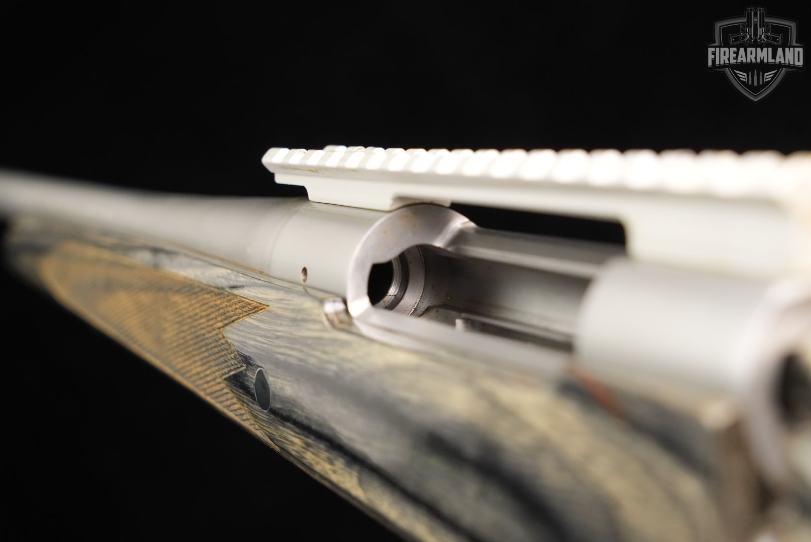 LEFT-HAND Remington Model 700 LSS 300 Rem Ultra Magnum 28" M700 PORT-img-16