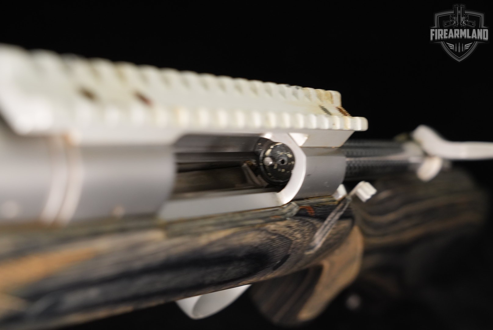 LEFT-HAND Remington Model 700 LSS 300 Rem Ultra Magnum 28" M700 PORT-img-17