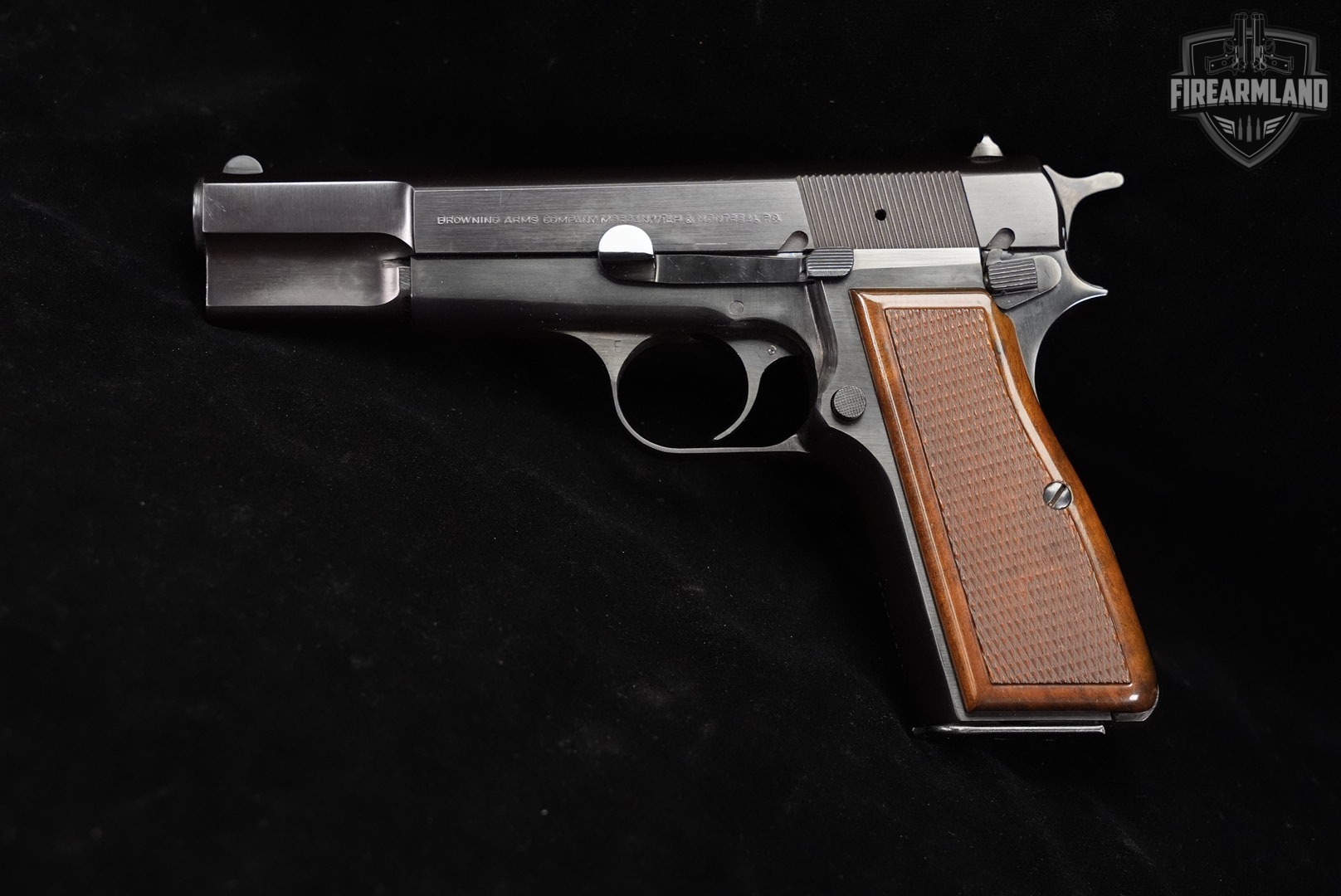 1986 FN Hi-Power Standard 9mm 4.65" Blued-img-4