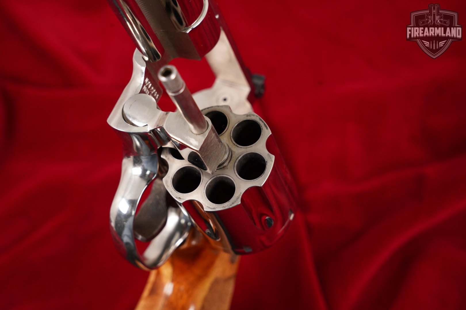 Smith & Wesson Model 29-2 S&W 44 Magnum 4" Bright Nickel M29 DA/SA +GRIPS-img-12