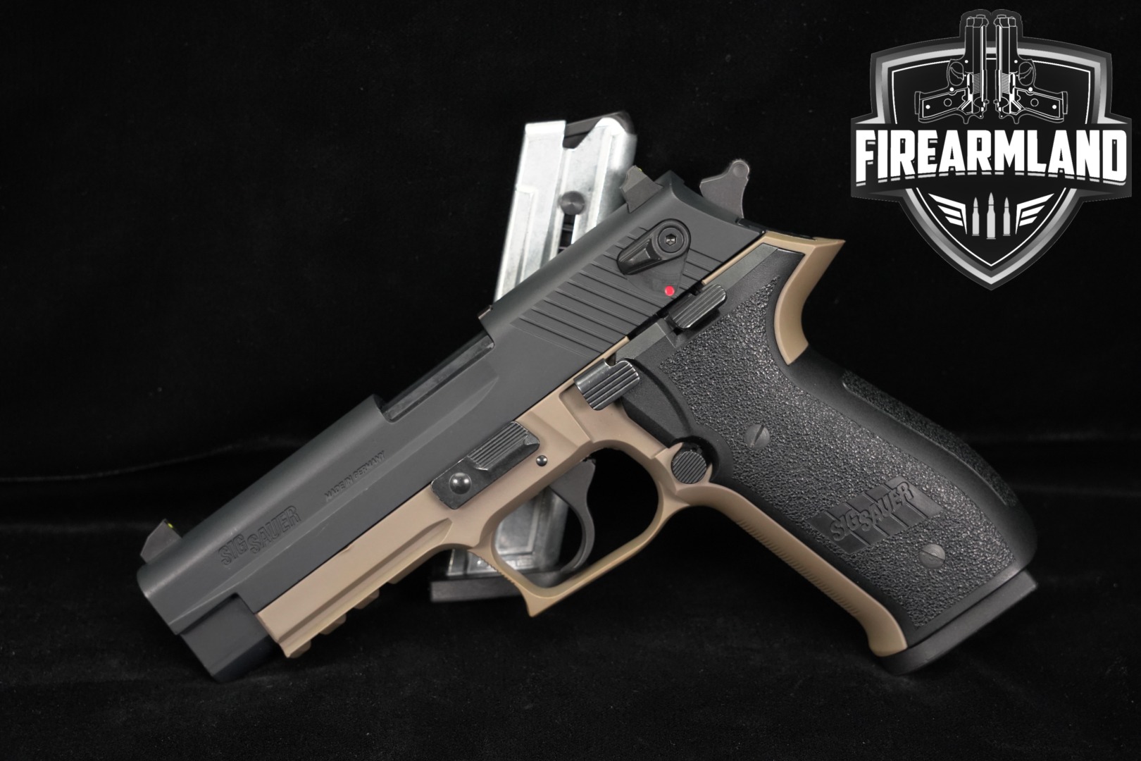 Sig Sauer Mosquito .22 LR Two-Tone Black & FDE in Very Good Condition Thumbnail