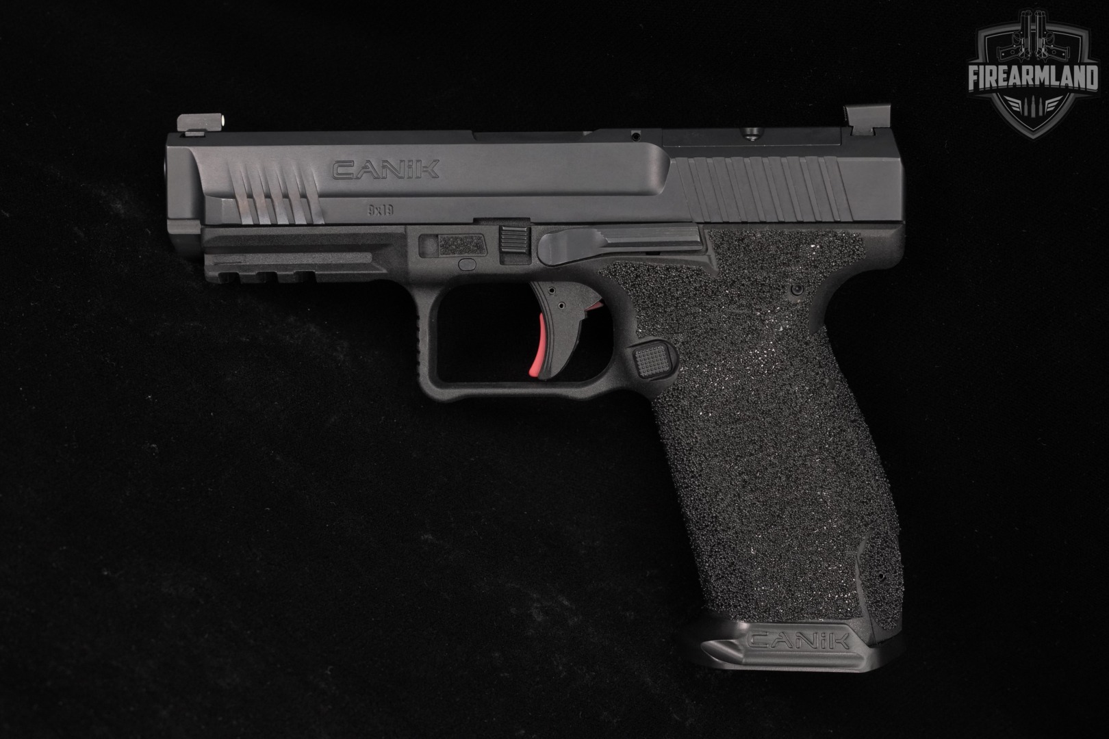 Canik METE SFT Optics-Ready 9mm 4.46" +3 MAGS, ORIG CASE & HOLSTER-img-3