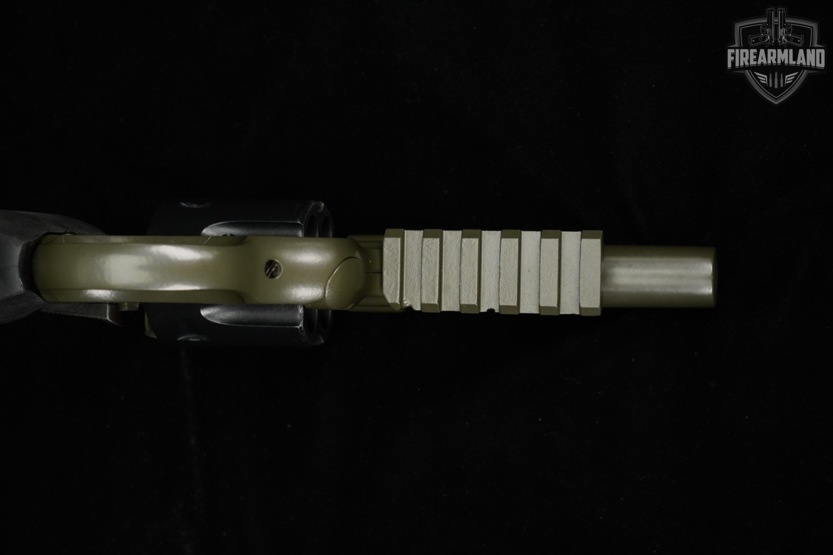 Astra Model 357 Magnum 4" Two-Tone Green & Black DA/SA M357-img-6