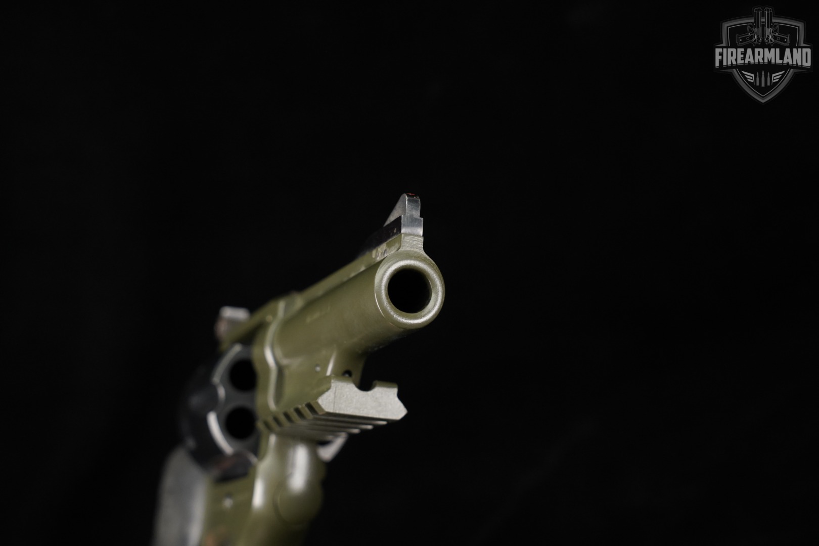 Astra Model 357 Magnum 4" Two-Tone Green & Black DA/SA M357-img-9