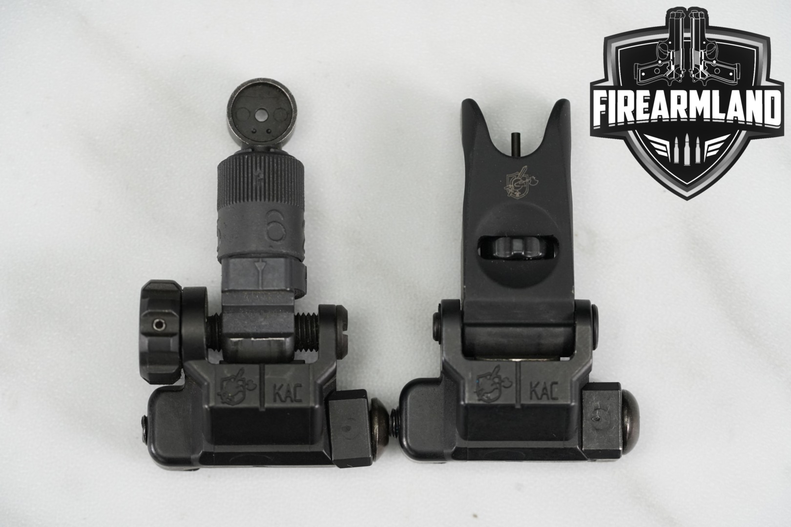 Knight's Armament (KAC) KAC Front and Rear Iron Sights in Good Condition Thumbnail
