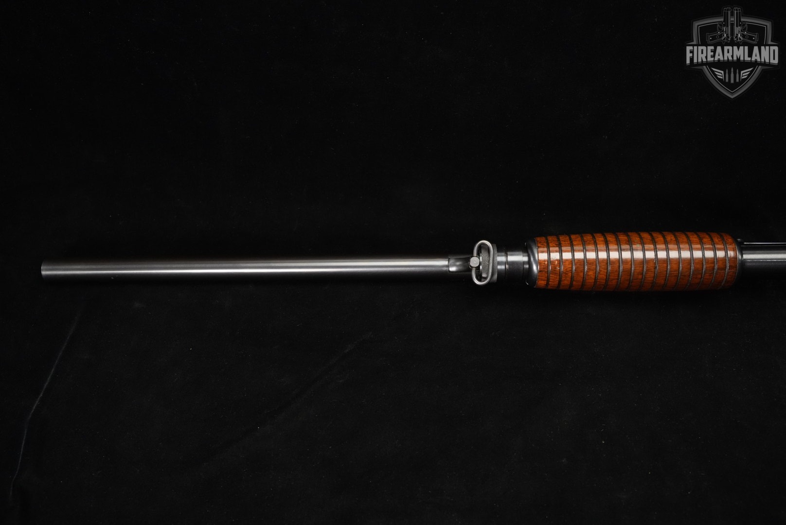 Ithaca Model 37 Featherlight Deerslayer 12-Gauge 26" Blued M37 TAKEDOWN-img-12