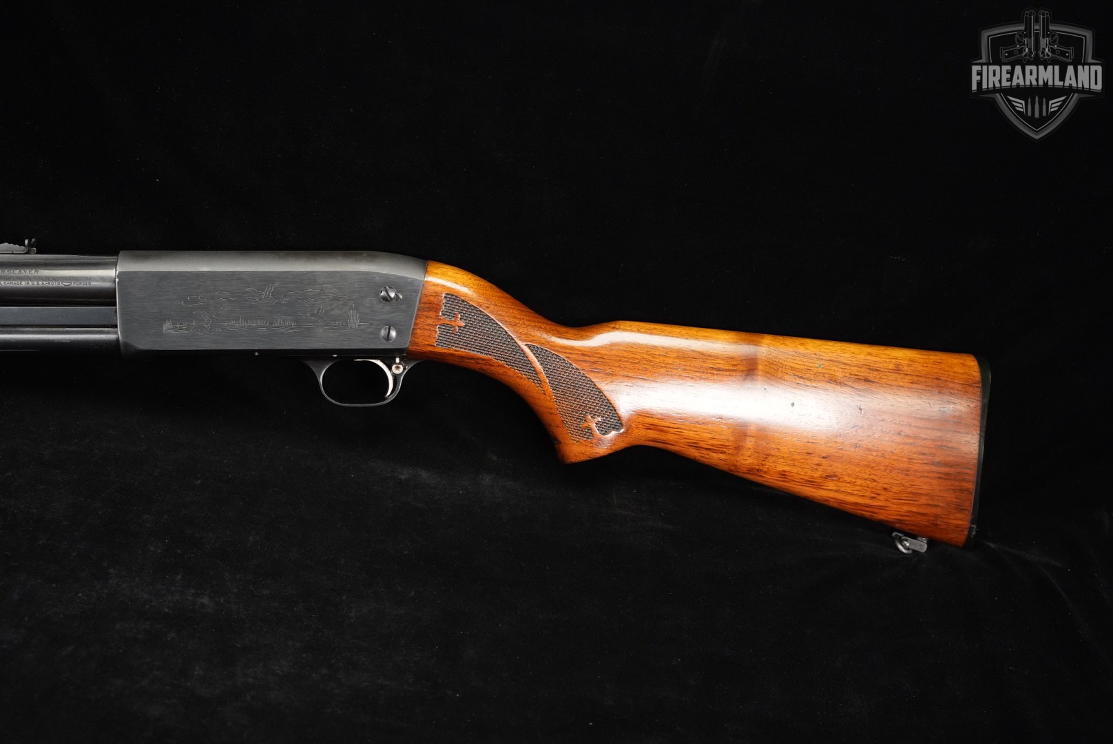 Ithaca Model 37 Featherlight Deerslayer 12-Gauge 26" Blued M37 TAKEDOWN-img-9