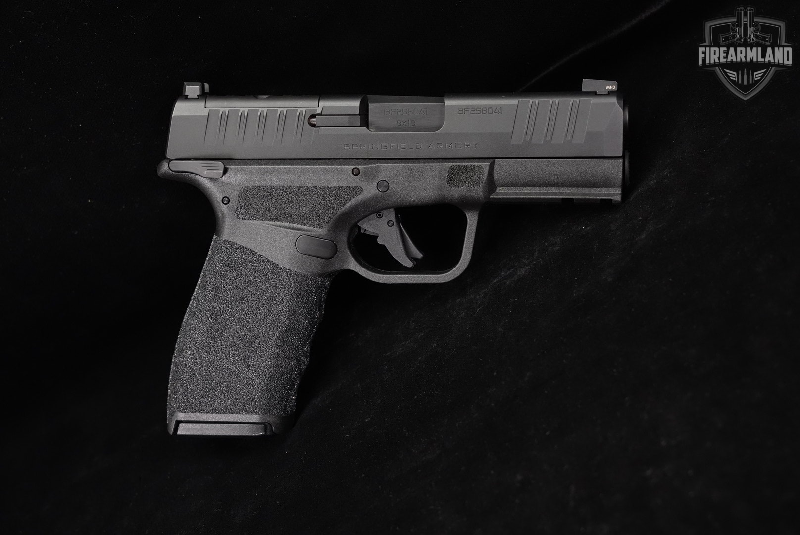 Springfield Armory Hellcat Pro OSP 9mm 3.7" +2 MAGS & ORIG CASE-img-4