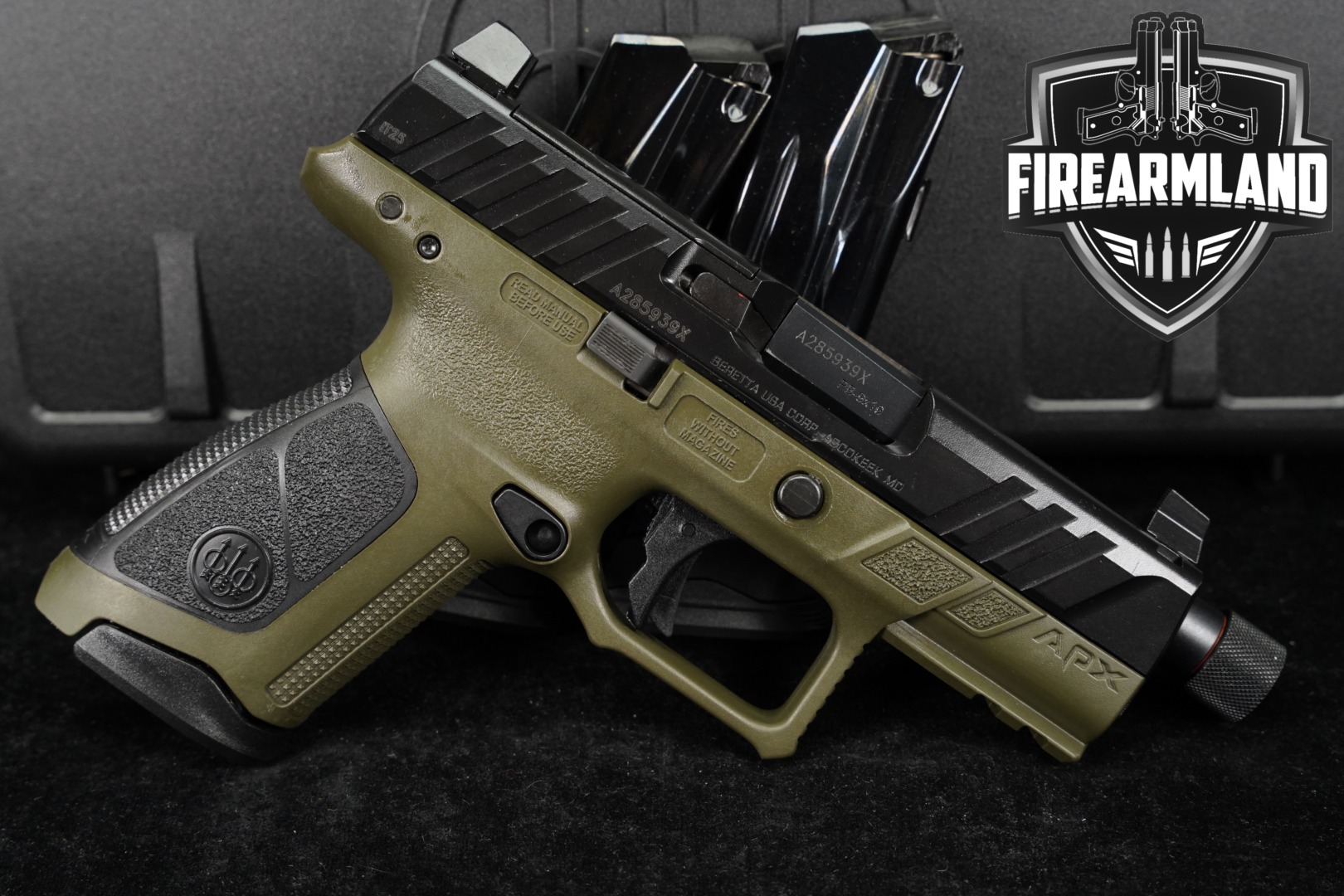 Beretta APX A1 Compact Tactical 9mm Luger Two-Tone OD Green in Excellent Condition Thumbnail