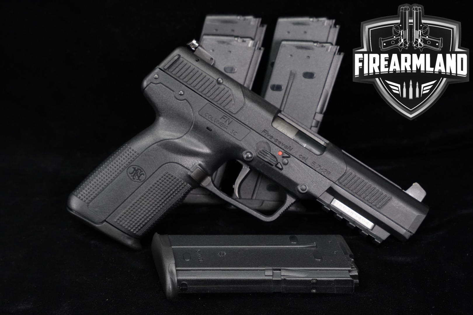FN Herstal (FNH) Five-seveN Mk2 5.7X28mm Black in Excellent Condition Thumbnail