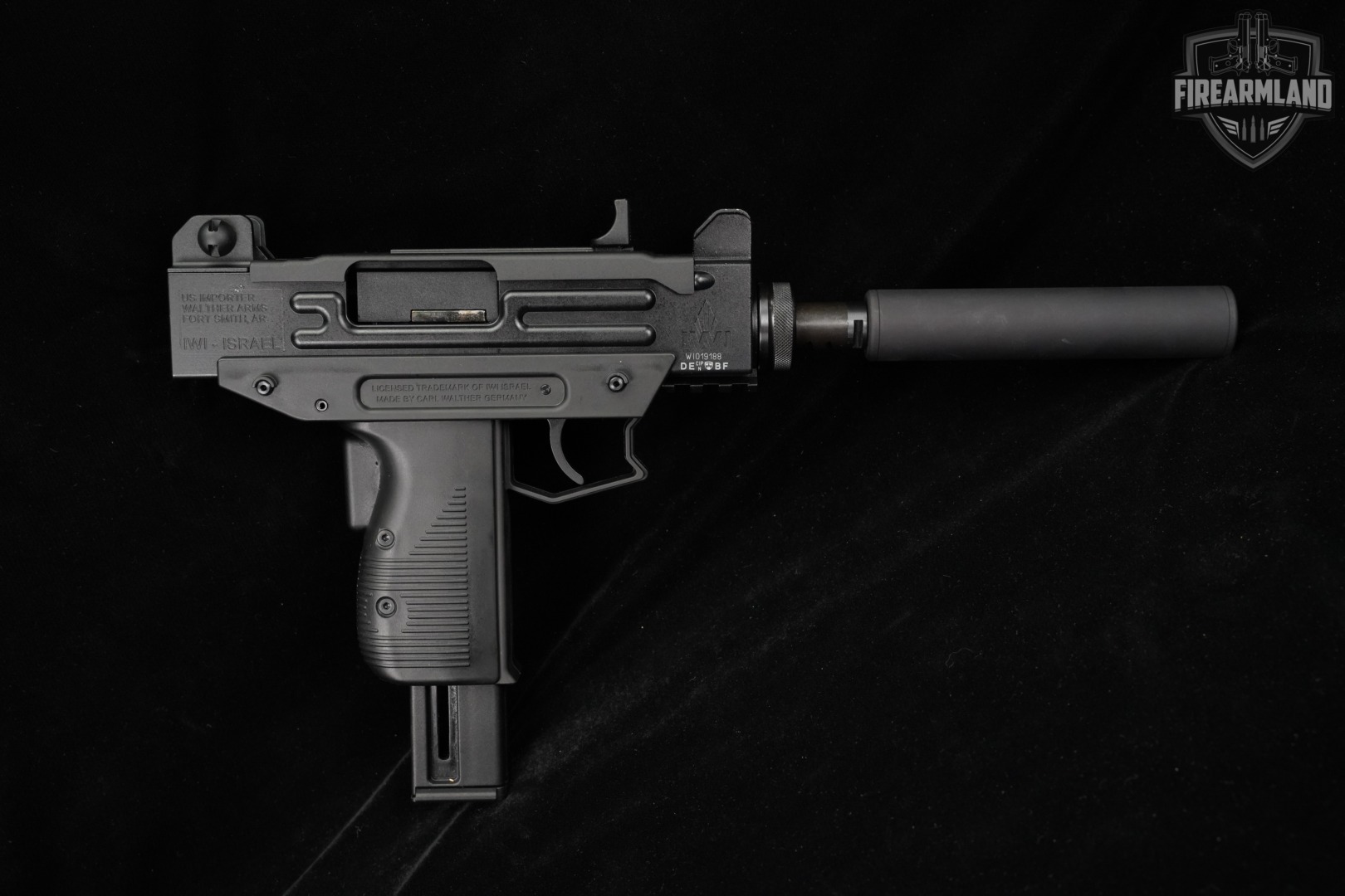 IWI Walther UZI Pistol 22LR 5.5" FAUX SUPPRESSOR +ORIG CASE-img-4