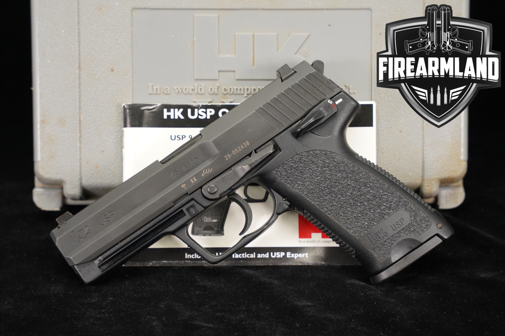 Heckler & Koch (H&K, HK) USP45 .45 ACP Black in Excellent Condition Thumbnail