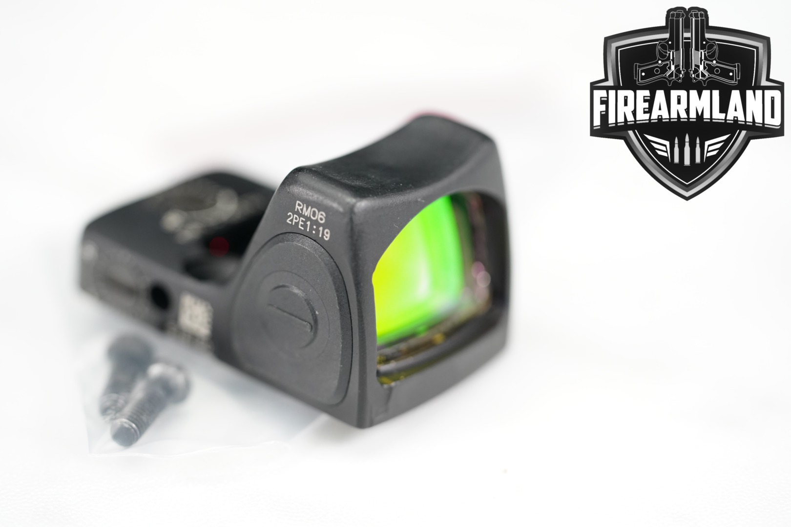 Trijicon RMR Type 2 RM06 in Very Good Condition Thumbnail