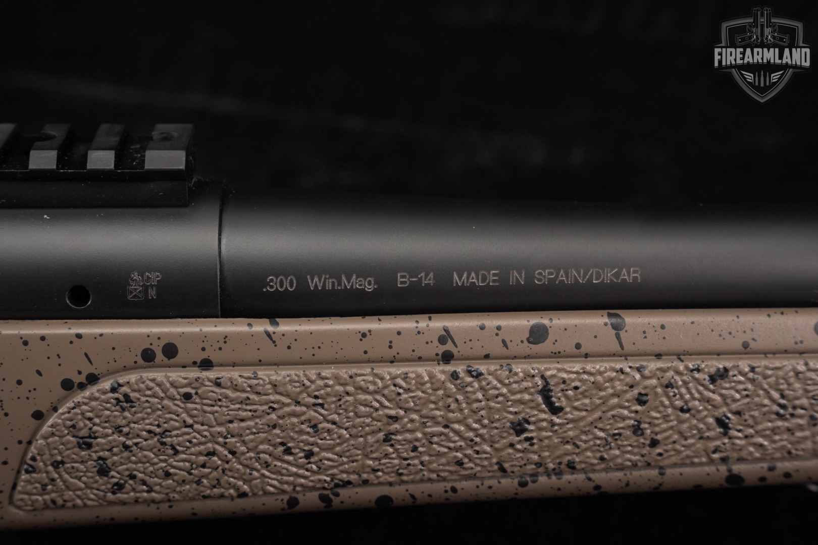 Bergara B-14 HMR 300 Win Magnum Black & Tan Splatter B14 THREADED +ORIG BOX-img-18