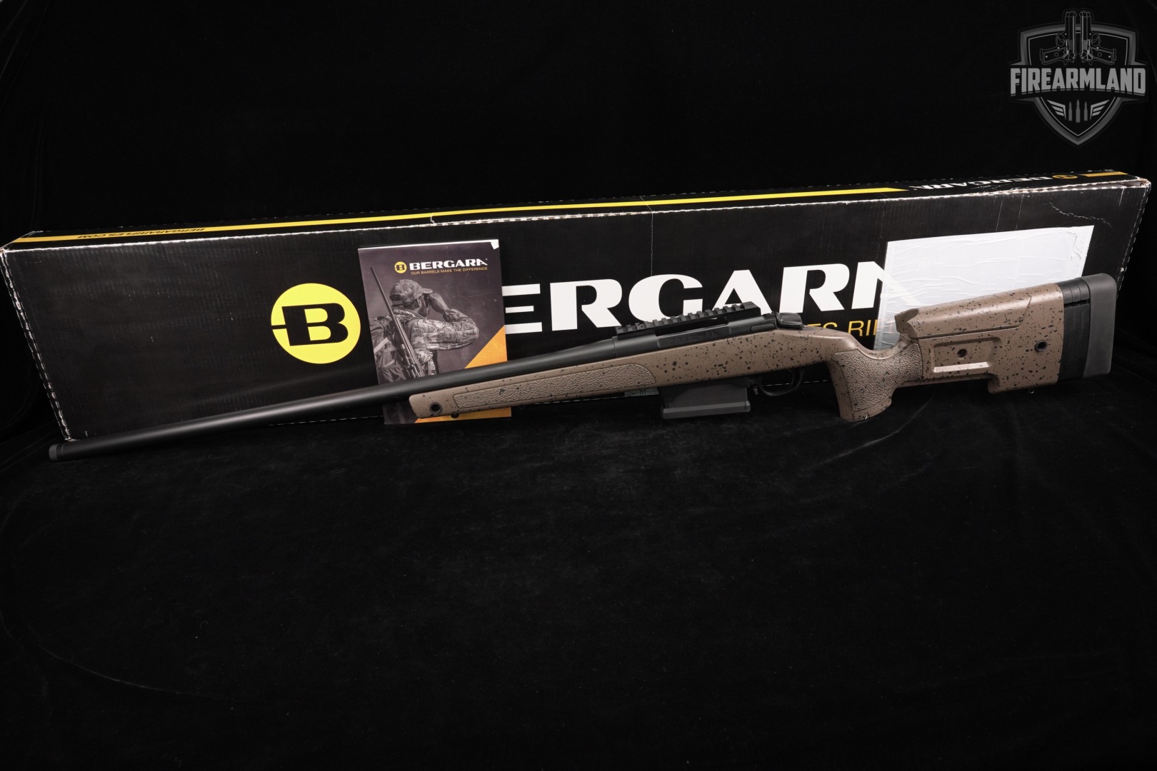 Bergara B-14 HMR 300 Win Magnum Black & Tan Splatter B14 THREADED +ORIG BOX-img-2