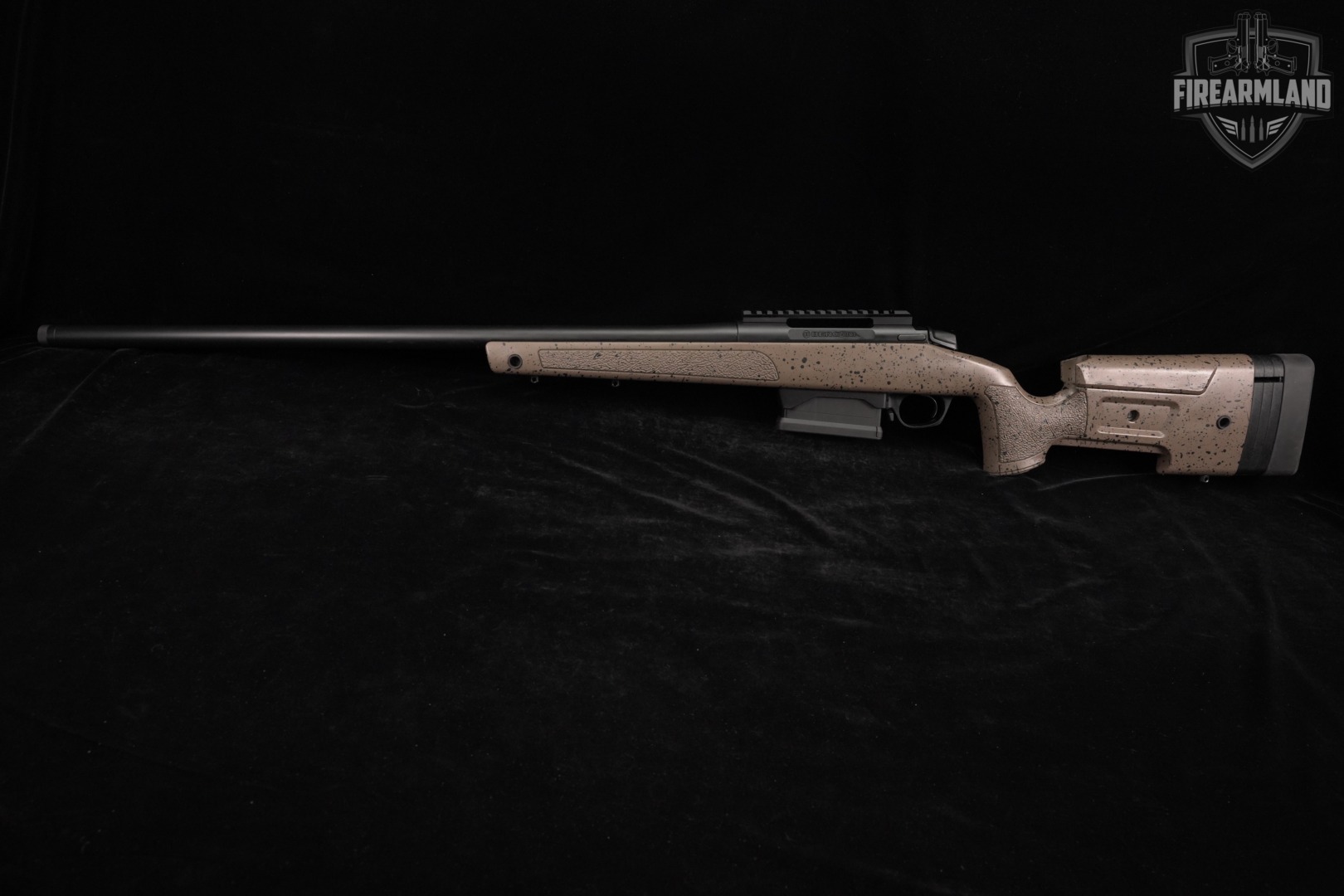 Bergara B-14 HMR 300 Win Magnum Black & Tan Splatter B14 THREADED +ORIG BOX-img-6