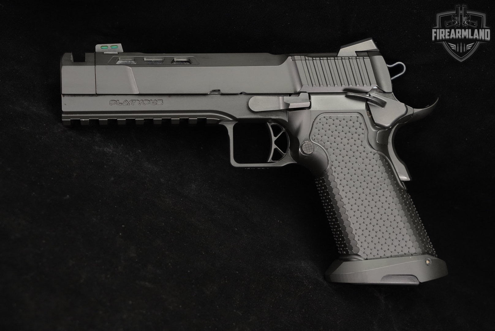 Stealth Arms Platypus 17 COMP 9mm 1911 2011 GLOCK MAG +3 MAGS & ORIG CASE-img-4