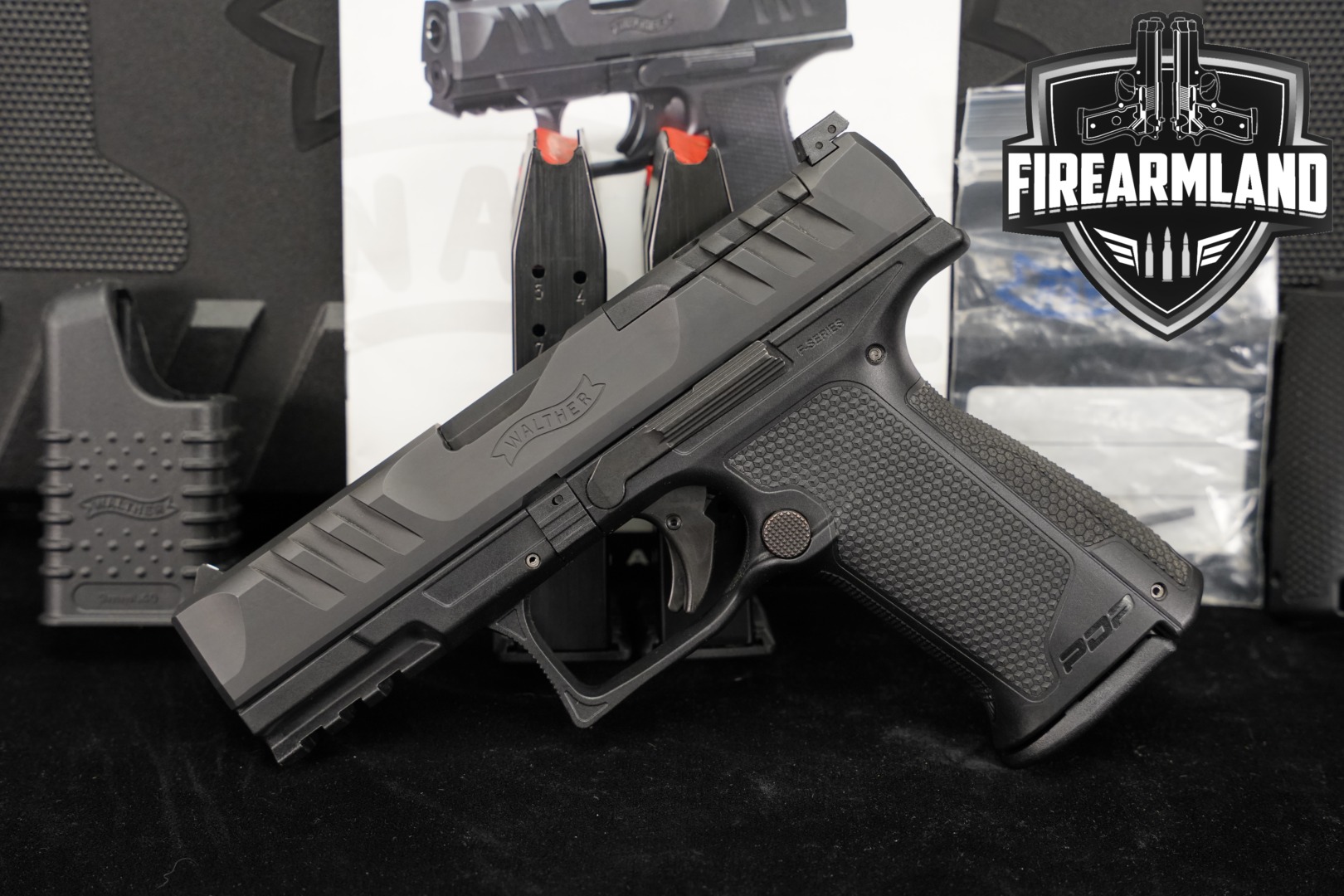 Walther PDP F-Series; Law Enforcement - Standard Sights 9mm Luger Black in Excellent Condition Thumbnail