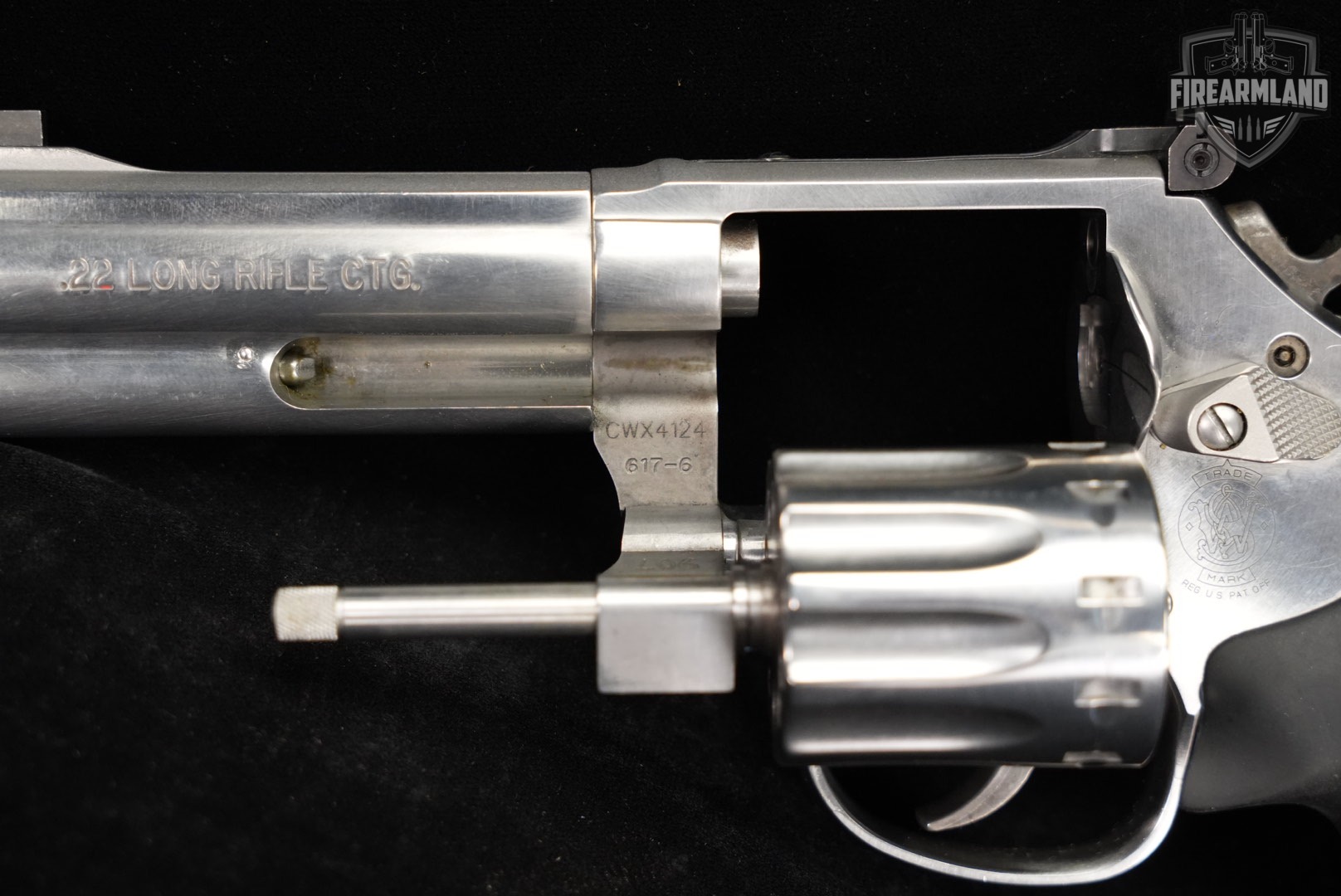 Smith & Wesson Model 617-6 S&W 22LR 4" Satin Stainless +ORIG CASE-img-14
