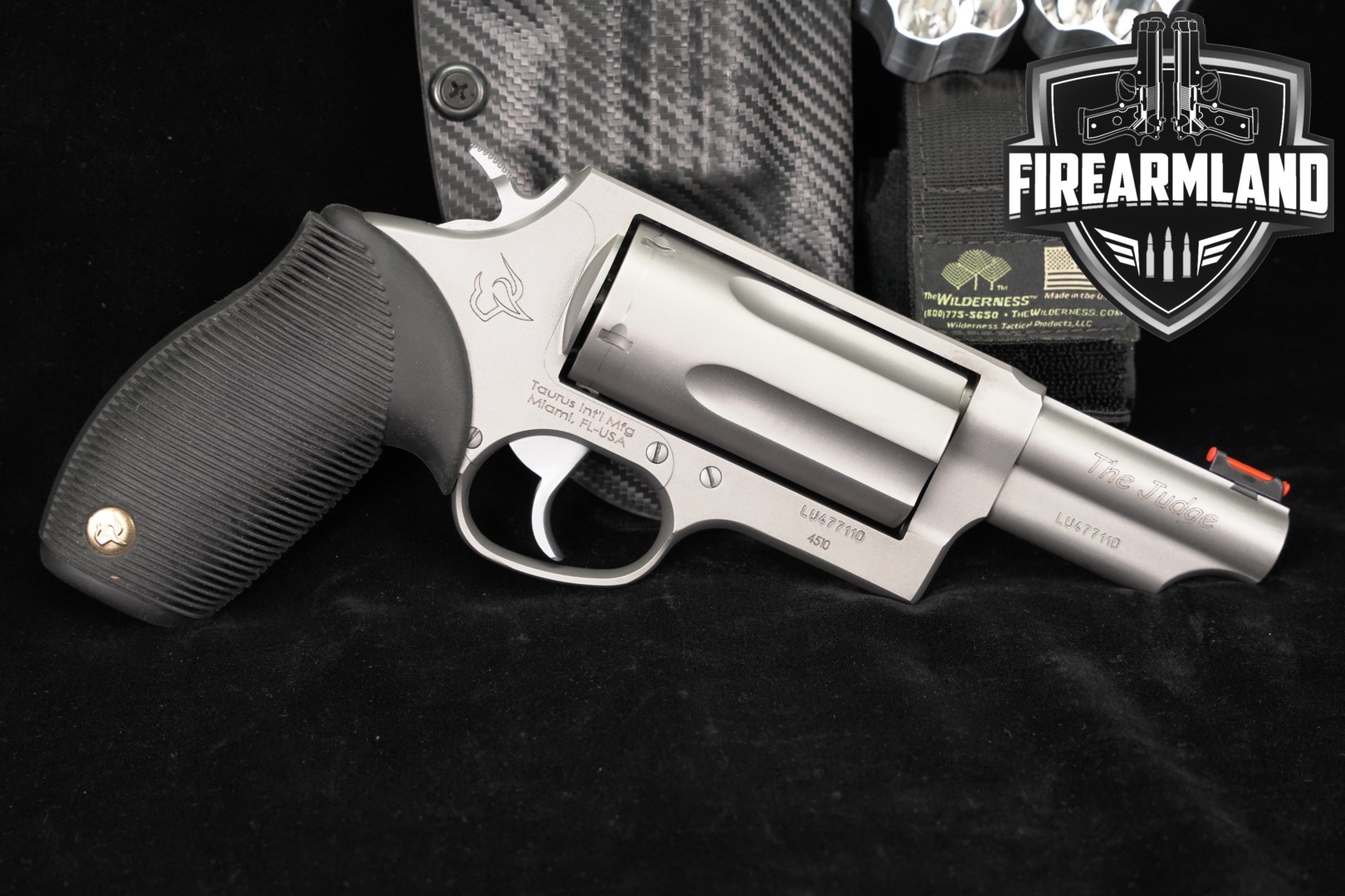 Taurus The Judge .45 LC/.410 Stainless in Excellent Condition Thumbnail