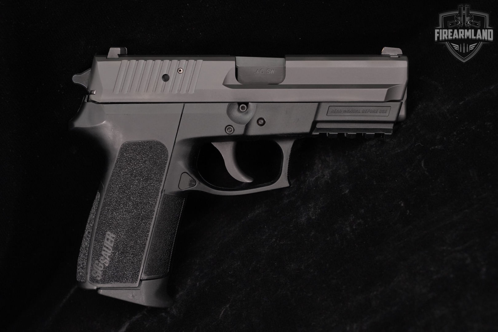 Sig Sauer SP2022 40 S&W 3.9" SP-2022 DA/SA +2 MAGS & ORIG CASE-img-4