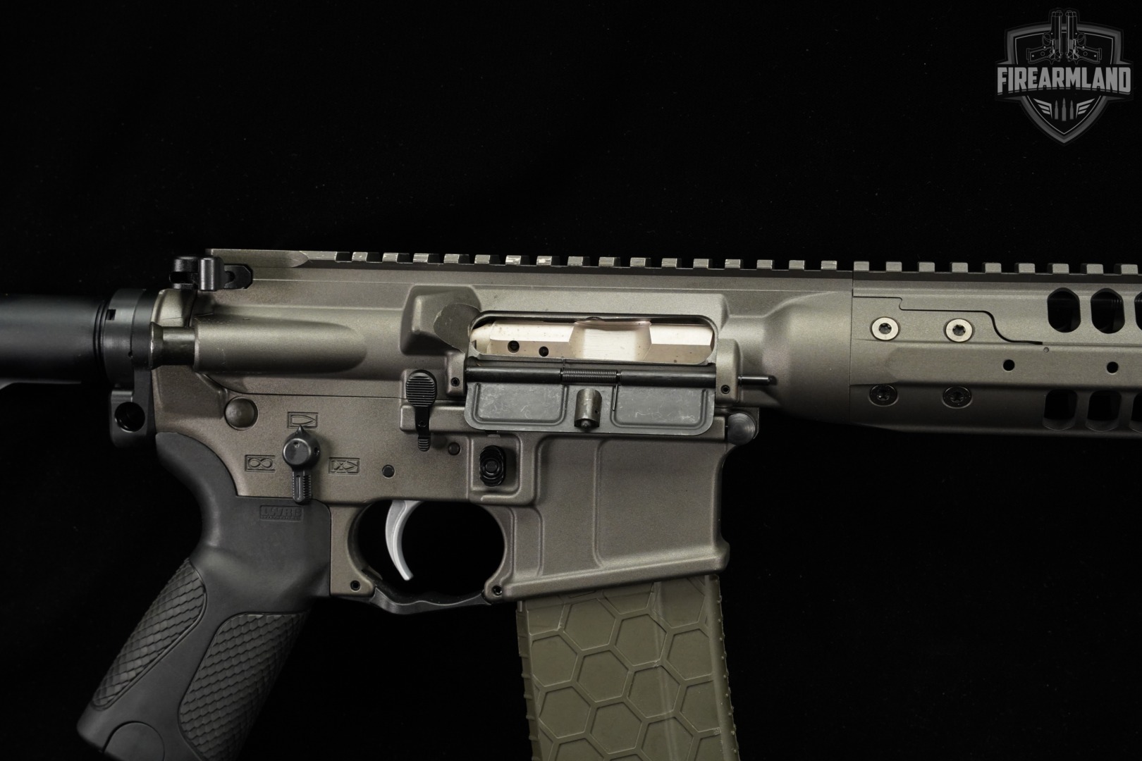 LWRC M6IC IC-A5 5.56 NATO AR-15 AR15 16.1" Grey M6 ICA5 Short-Stroke Piston-img-5