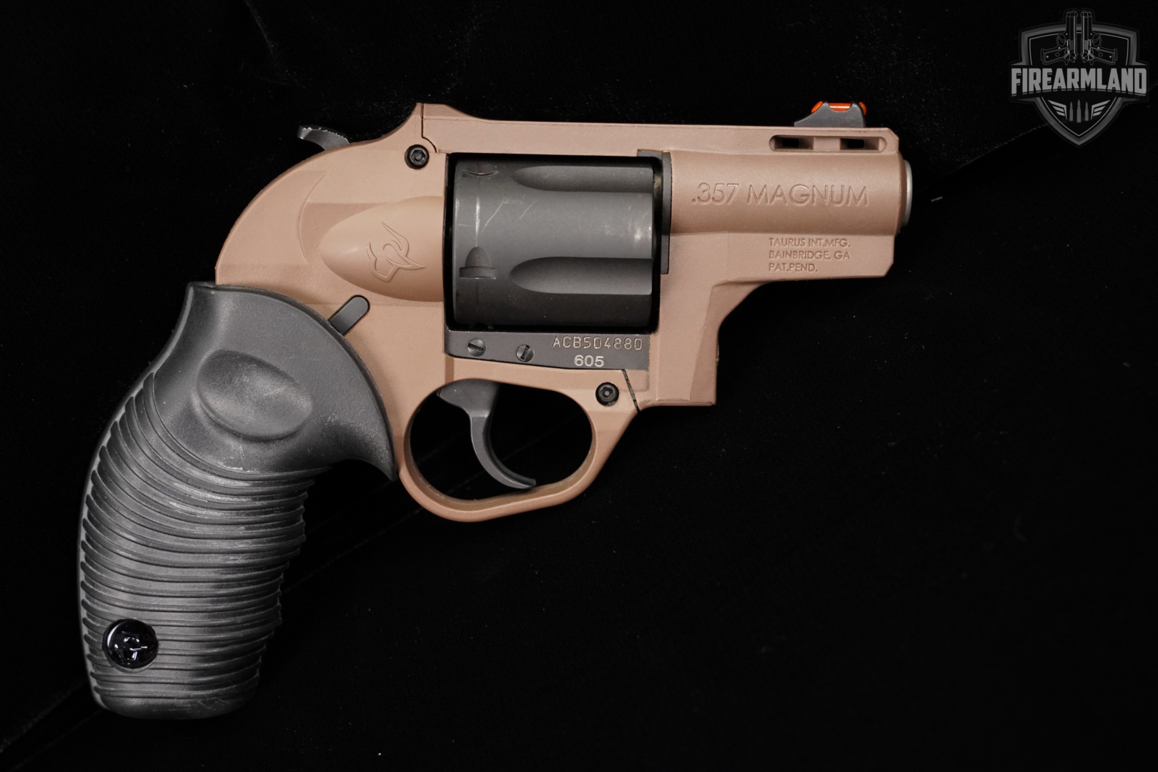 Taurus Model 605 Protector Poly 357 Magnum 2" Tan & Black M605 +ORIG BOX-img-4