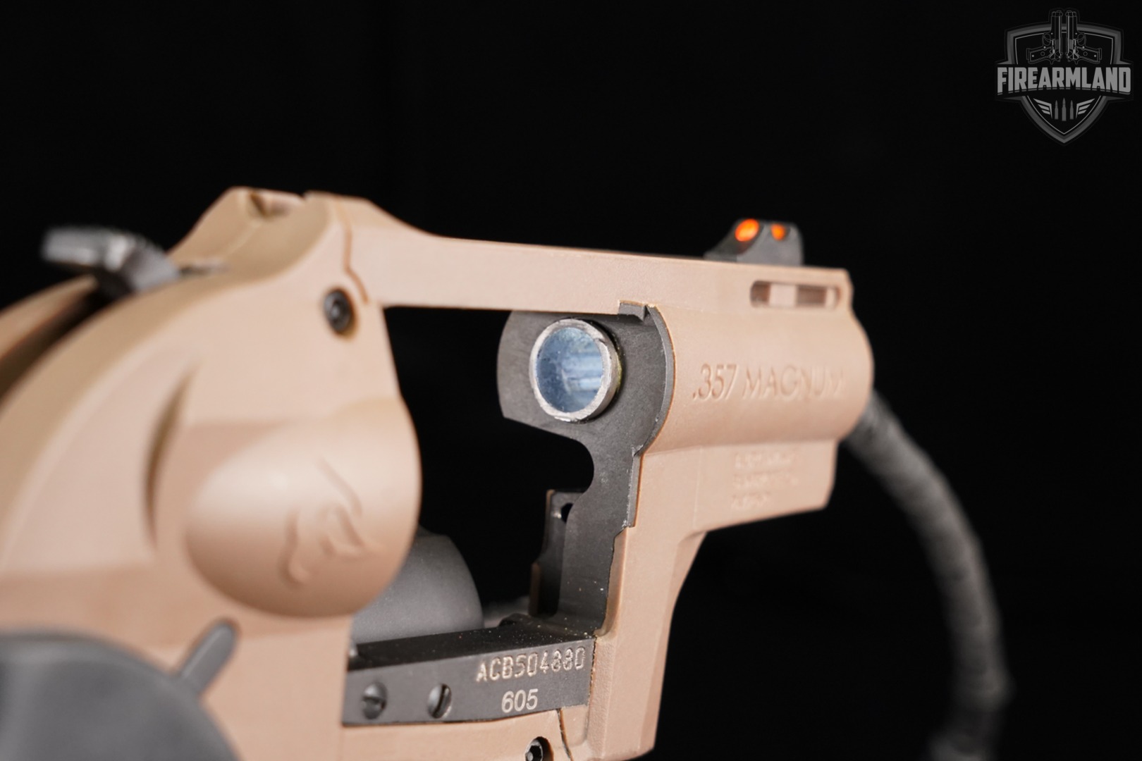 Taurus Model 605 Protector Poly 357 Magnum 2" Tan & Black M605 +ORIG BOX-img-9