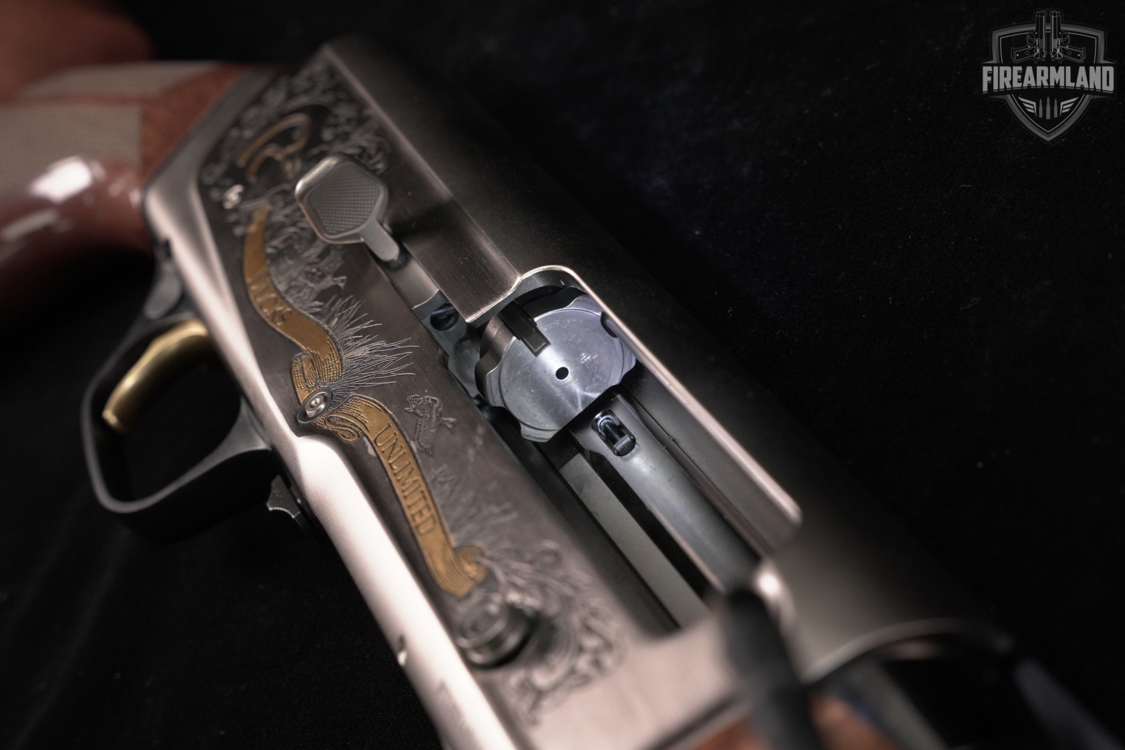 LIMITED Browning A5 DUCKS UNLIMITED 2016 Edition 20-Gauge Nickel & Walnut-img-16