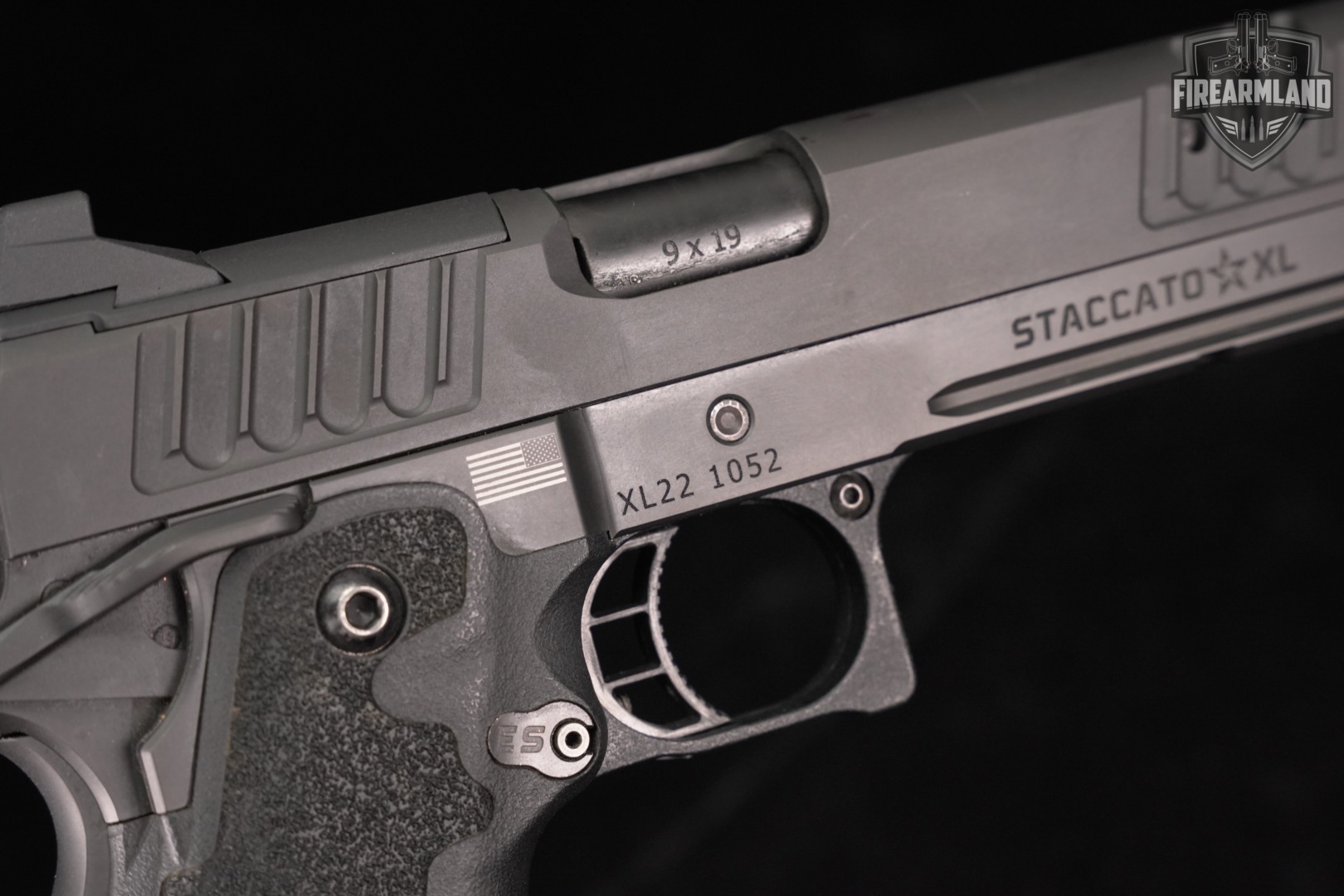 Staccato XL 9mm 5.4" STI 1911 2011 +3 MAGS & ORIG CASE-img-12