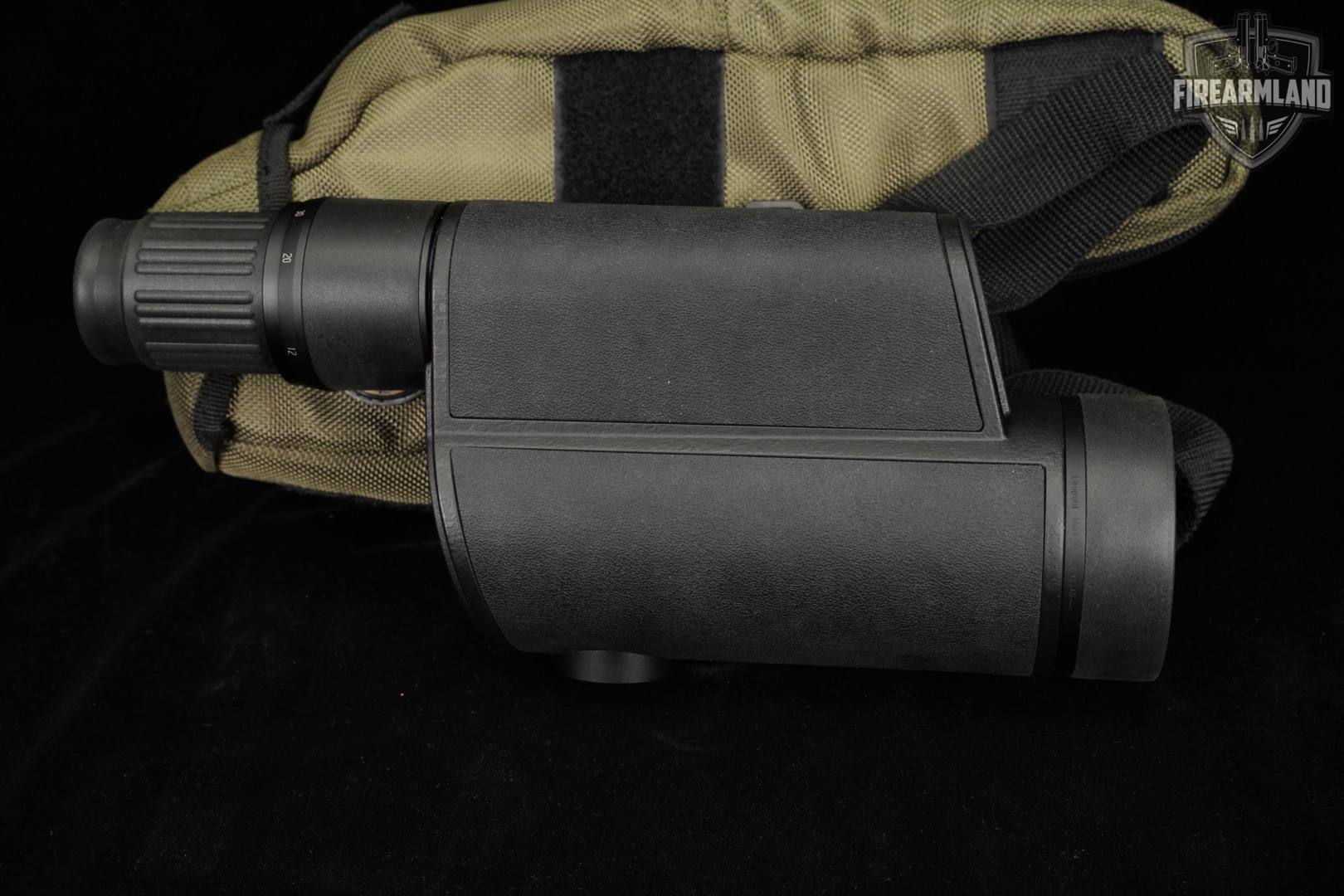 Leupold Mark 4 12-40x60 40X Magnification TMR Reticle FFP Spotting Scope-img-2