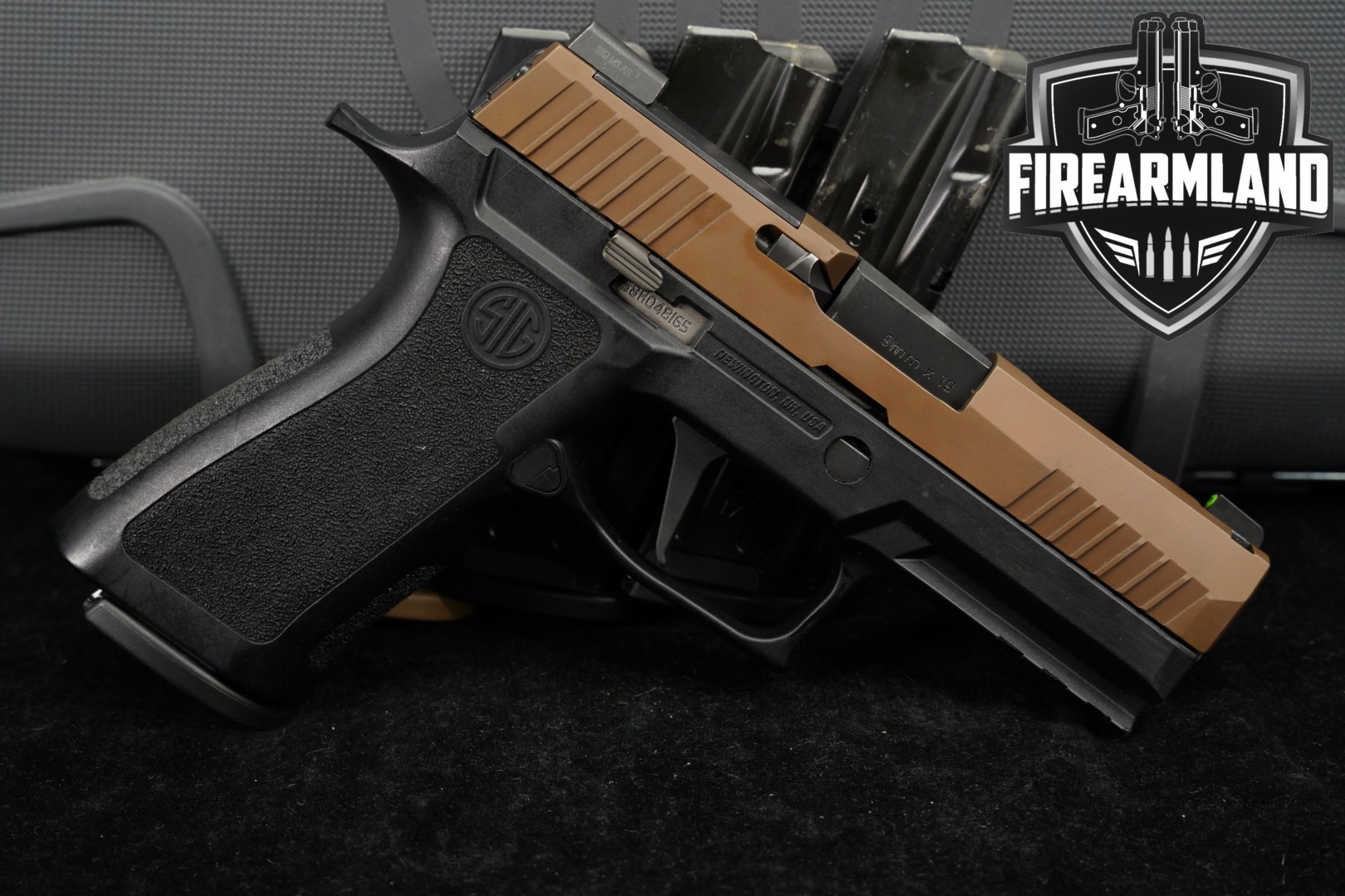Sig Sauer P320 X-Series X-Carry 9mm Luger Two-Tone Coyote in Excellent Condition Thumbnail