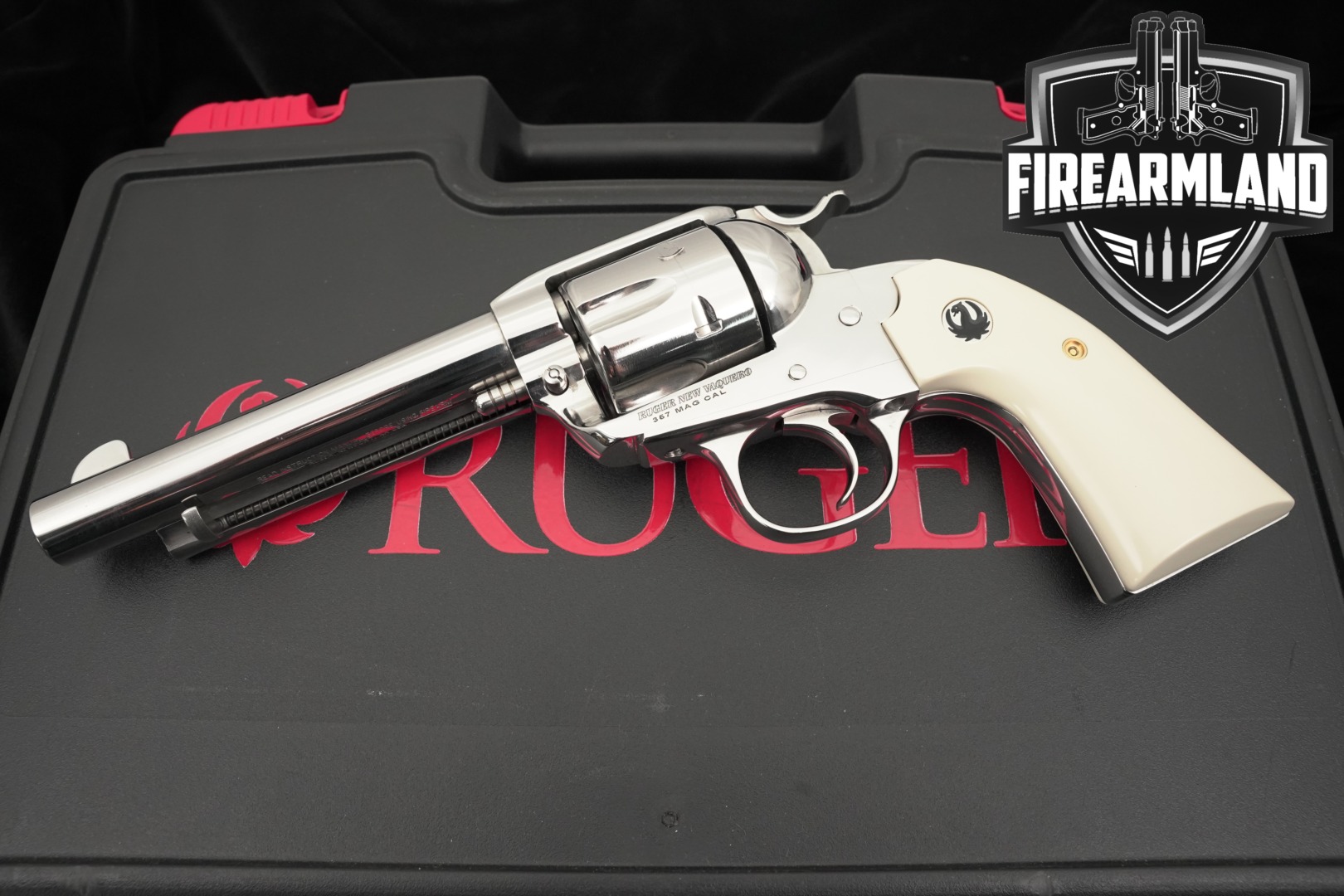 2024 Sturm Ruger New Vaquero Bisley .357 Mag. High-Gloss Stainless in Very Good Condition Thumbnail