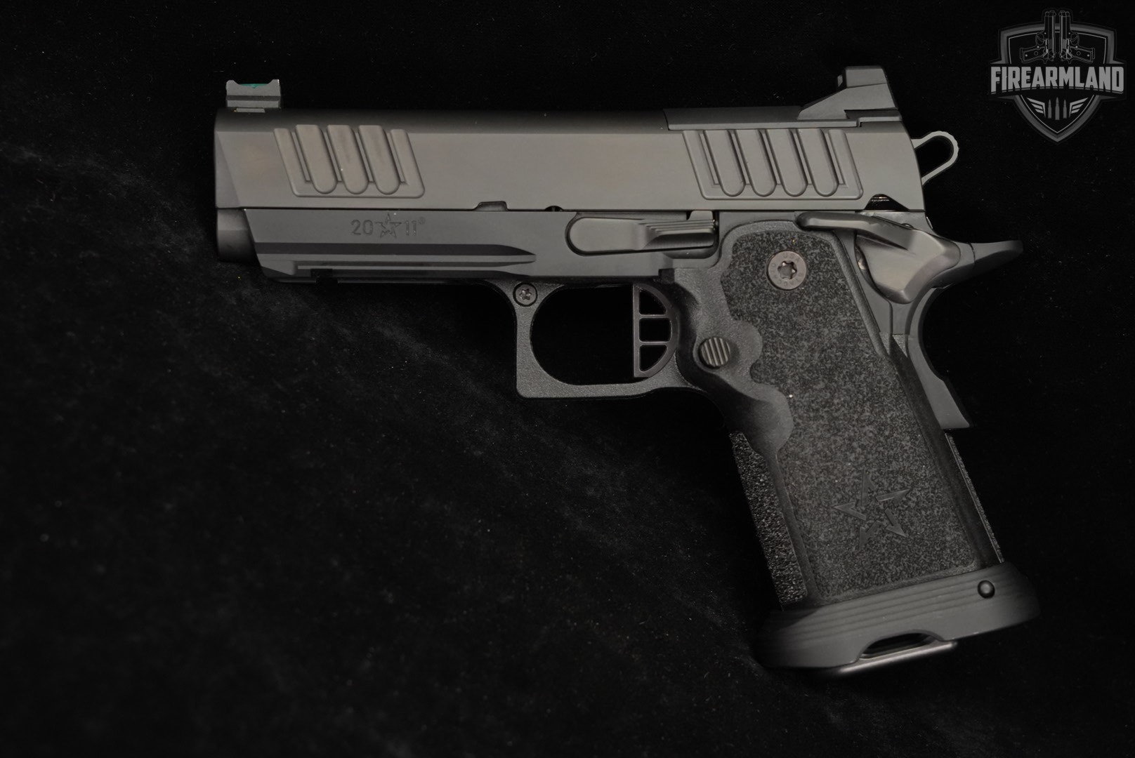 Staccato C2 9mm 4" Stainless STI 1911 2011 +3 MAGS & ORIG CASE-img-4