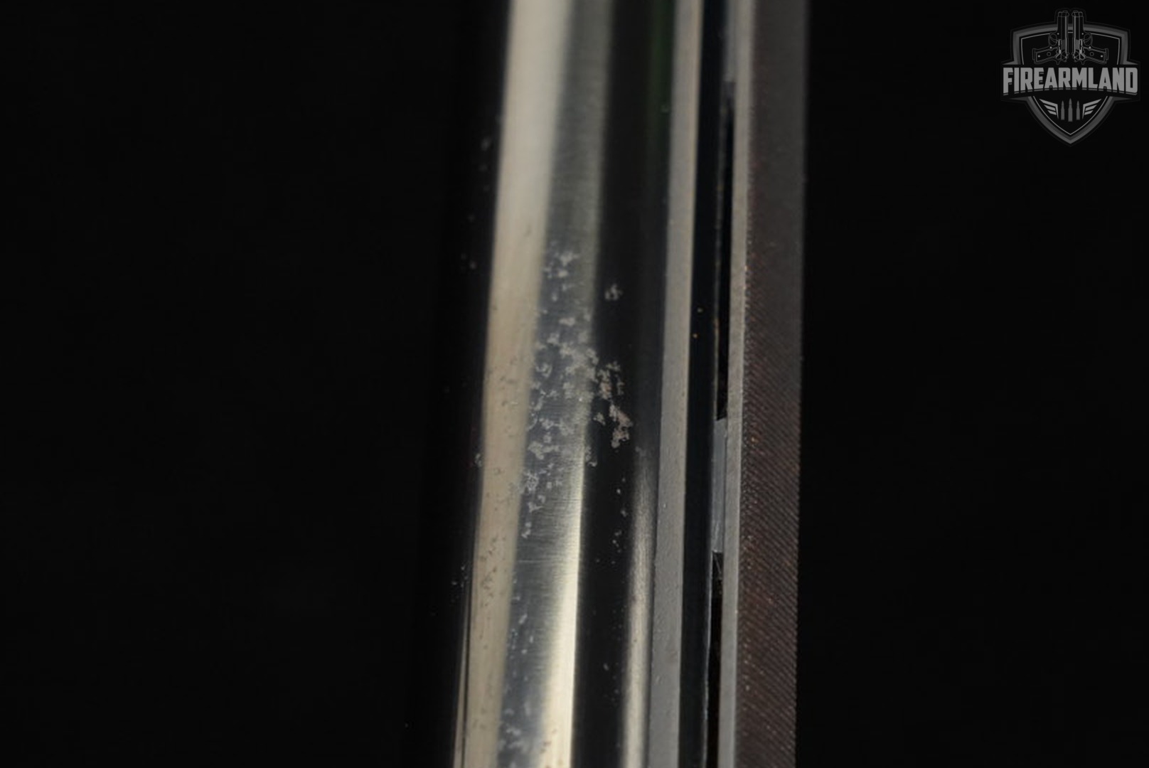 Benelli Montefeltro 12-Gauge 26" Black & Walnut Inertia-Driven-img-23