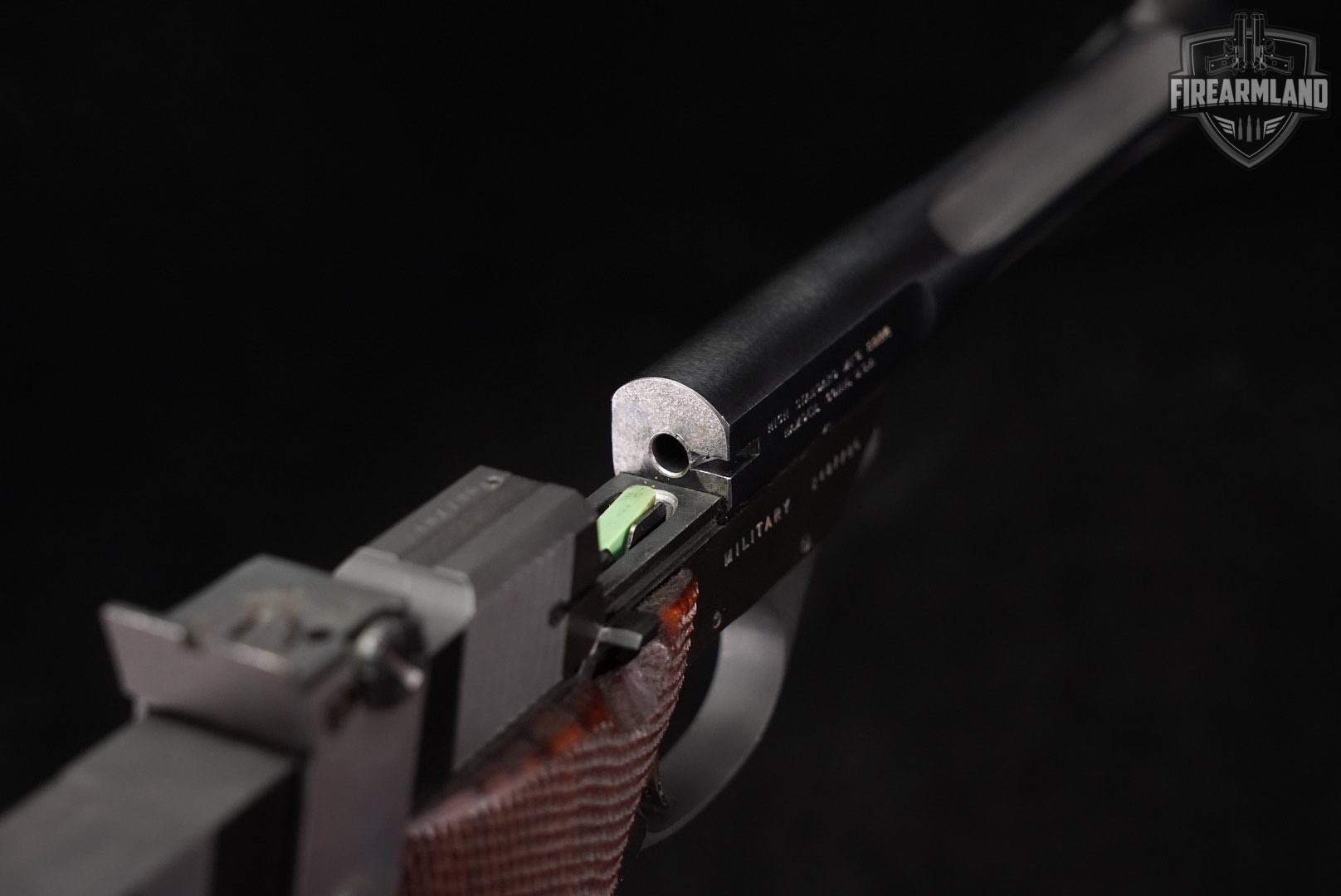 COLLECTOR 1975 High Standard Supermatic Citation Military 22 LR +2 MAGS-img-13