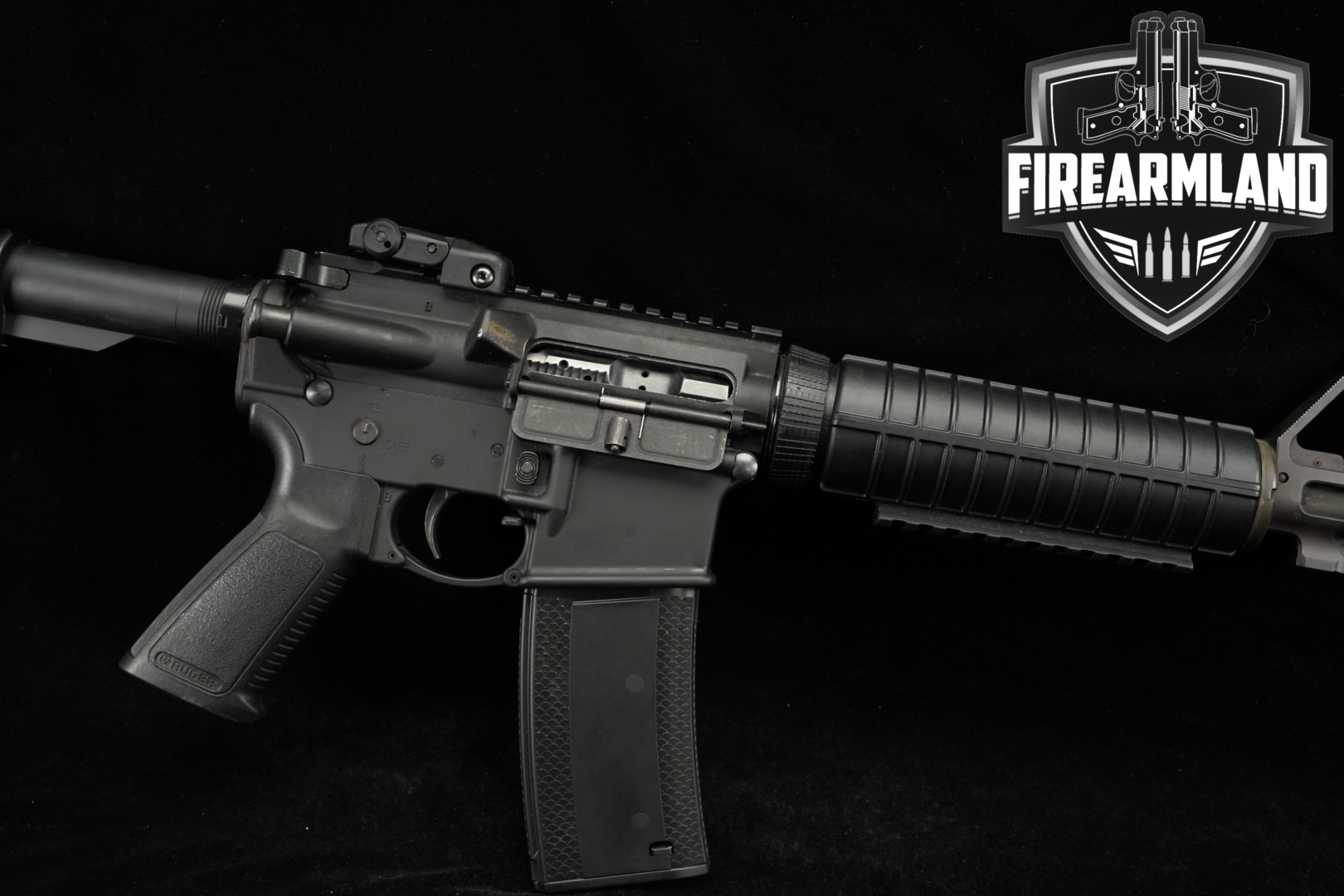 2015 Sturm Ruger AR-556 5.56mm NATO Black in Fair Condition Thumbnail