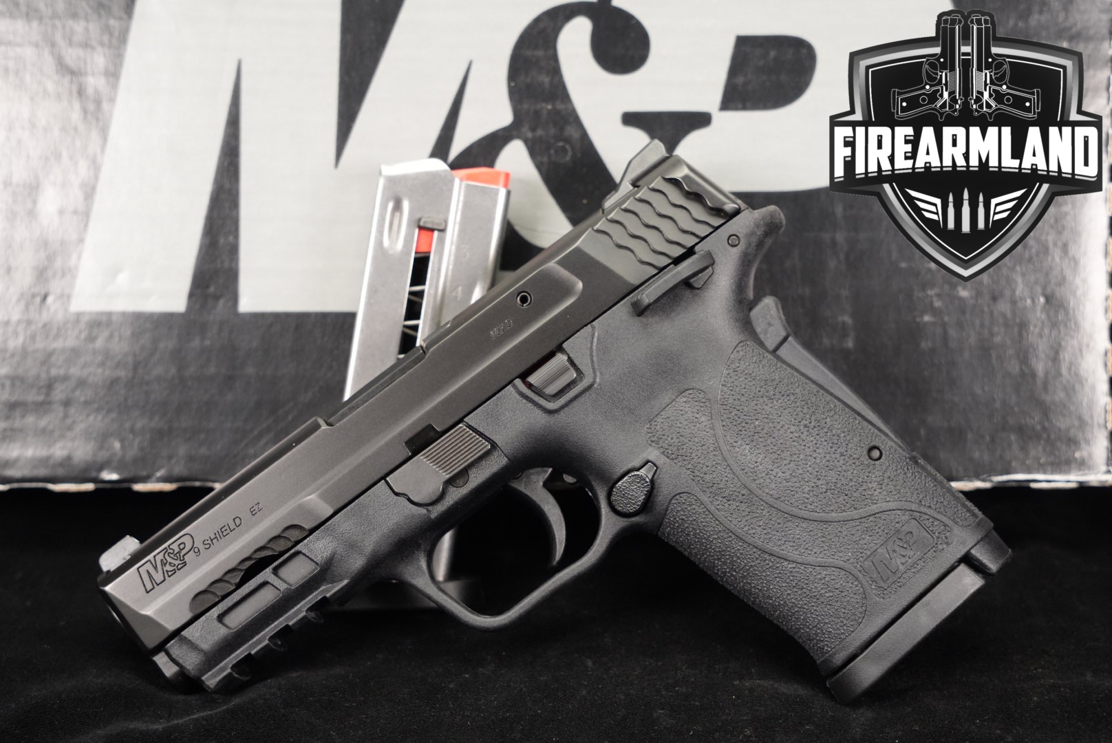 Smith & Wesson (S&W) M&P9 Shield EZ Thumb Safety (TS) 9mm Luger Black in Very Good Condition Thumbnail
