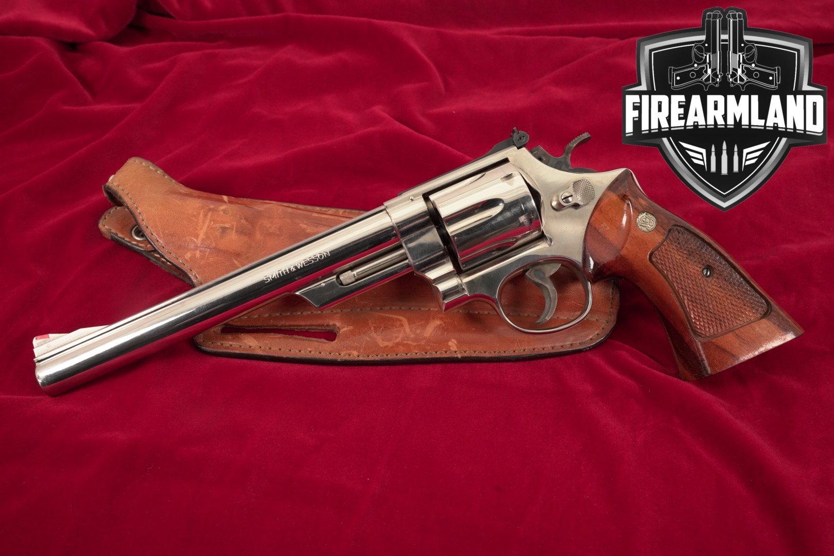 1979 Smith & Wesson (S&W) Model 29-2 .44 Rem Magnum Bright Nickel in Good Condition Thumbnail