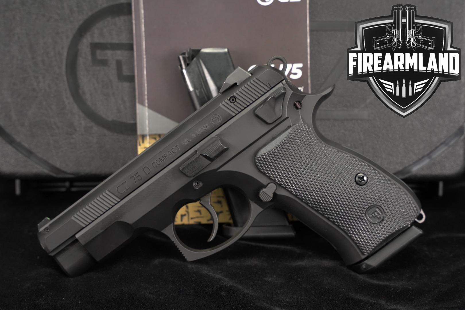 CZ CZ 75 D Compact PCR 9mm Luger Black in Excellent Condition Thumbnail