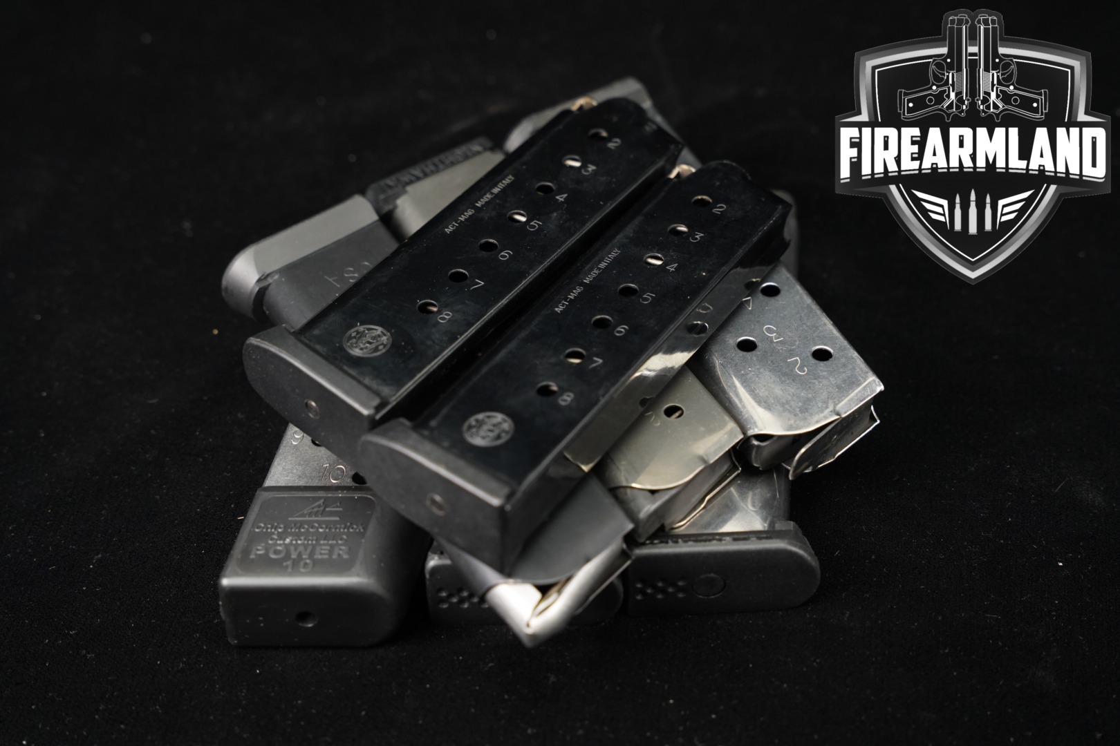 Multiple Manufacturers EIGHT (8) 1911 Magazines .45 ACP in Very Good Condition Thumbnail