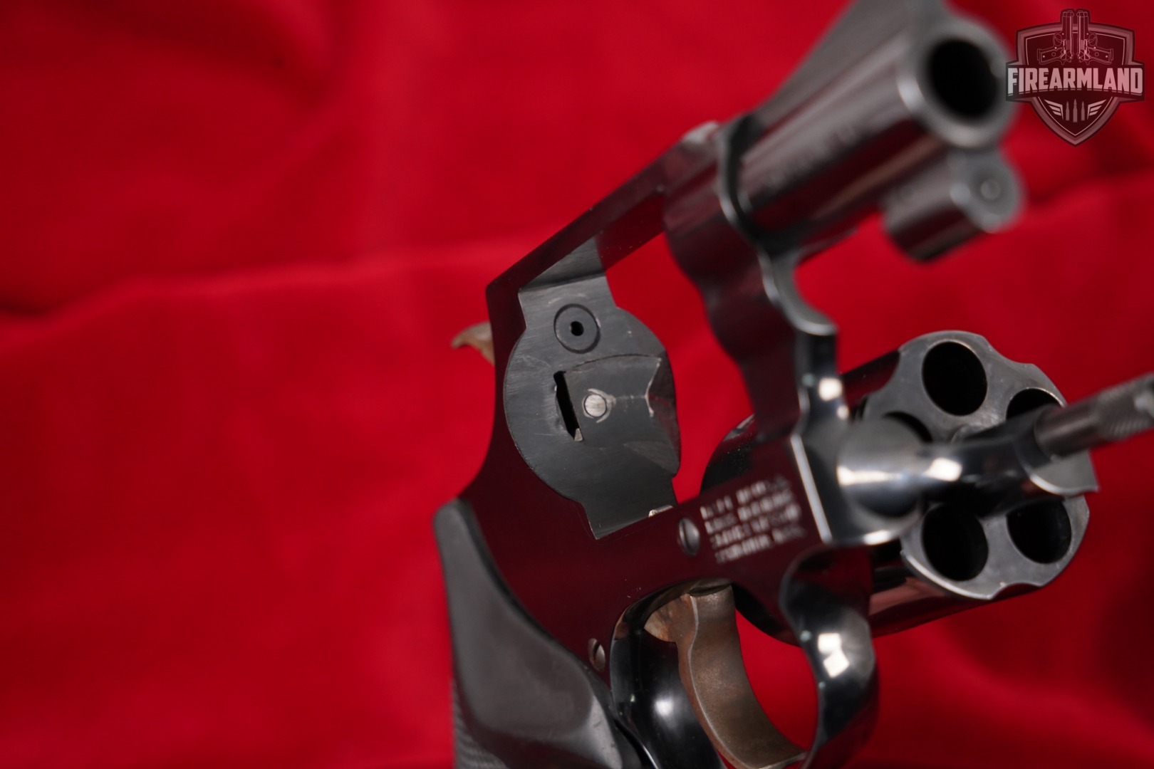 Smith & Wesson Model 36-7 Chief's Special S&W 38Special 2" Blued-img-13
