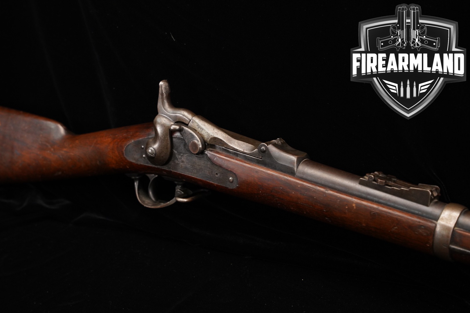 1876 Springfield Armory Model 1873 Trapdoor Infantry Rifle .45-70 Govt. Blued & Walnut in Good Condition Thumbnail