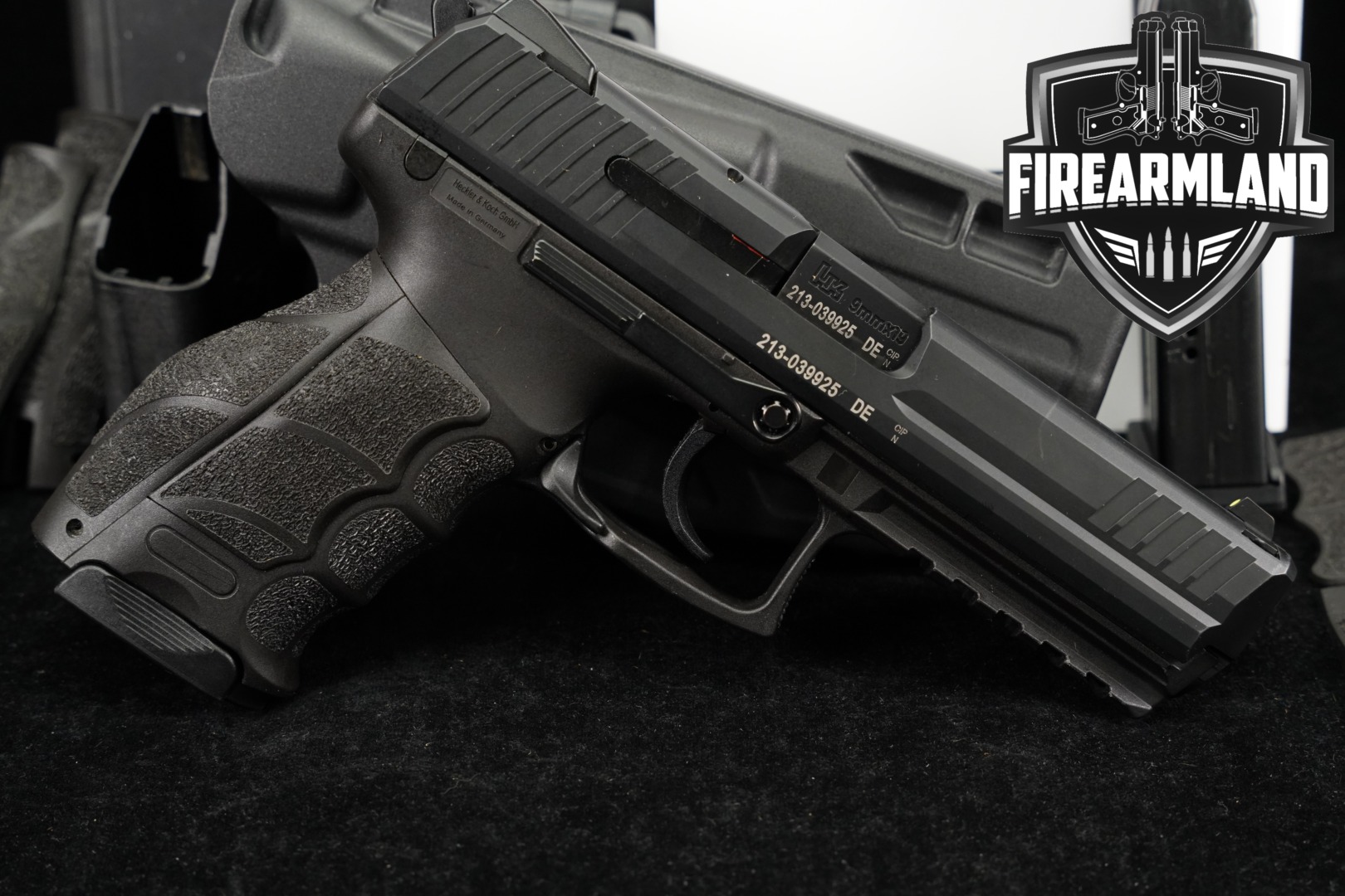 Heckler & Koch (H&K, HK) P30L V3 9mm Luger Black in Excellent Condition Thumbnail