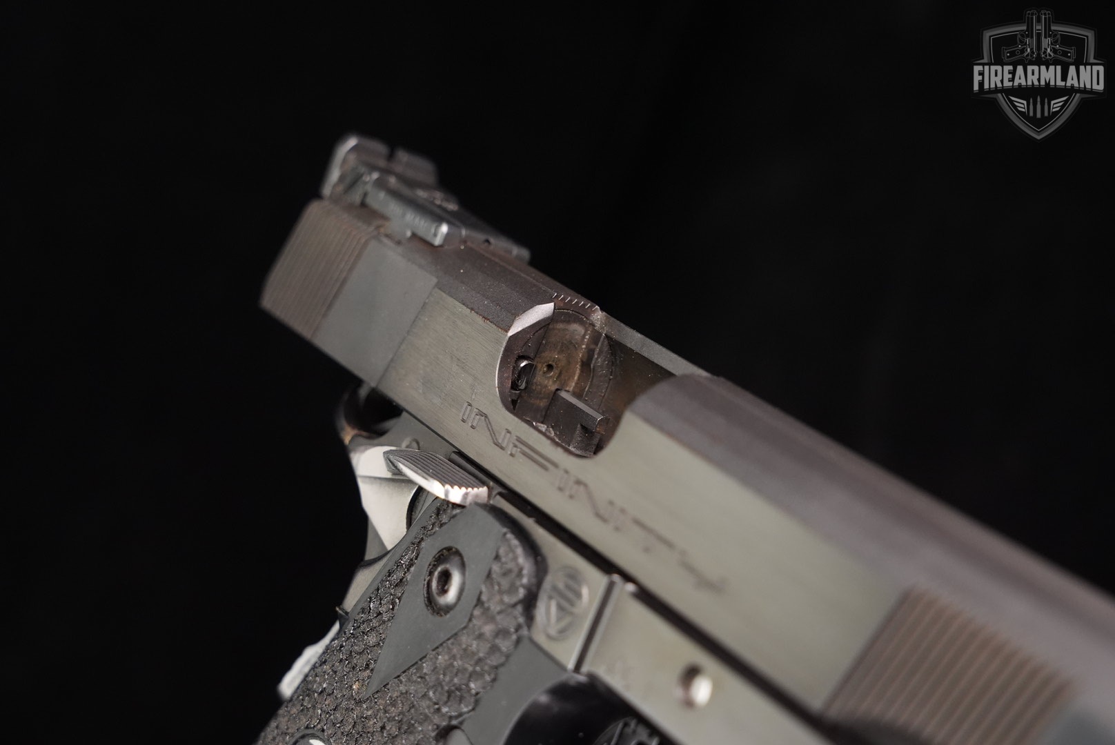 CUSTOM Strayer-Voigt SVI Infinity 2011 40 S&W 1911 BIANCHI +2 MAGS, MORE!-img-14