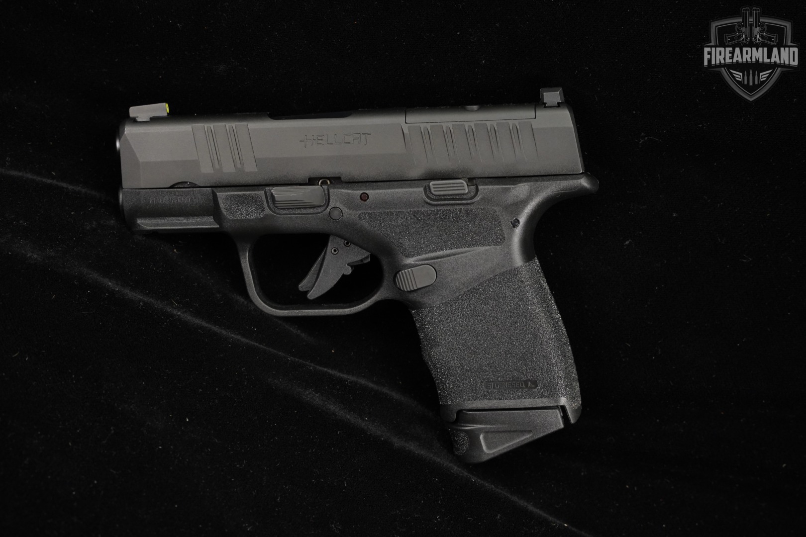 Springfield Armory Hellcat OSP 9mm 3" +2 MAGS & ORIG BOX-img-6