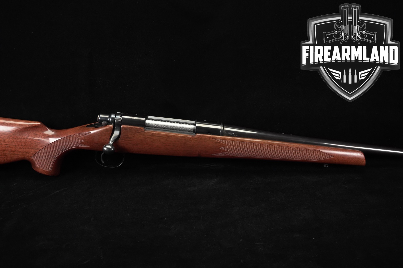 Remington Model 700 ADL .30-06 Blued & Walnut in Good Condition Thumbnail