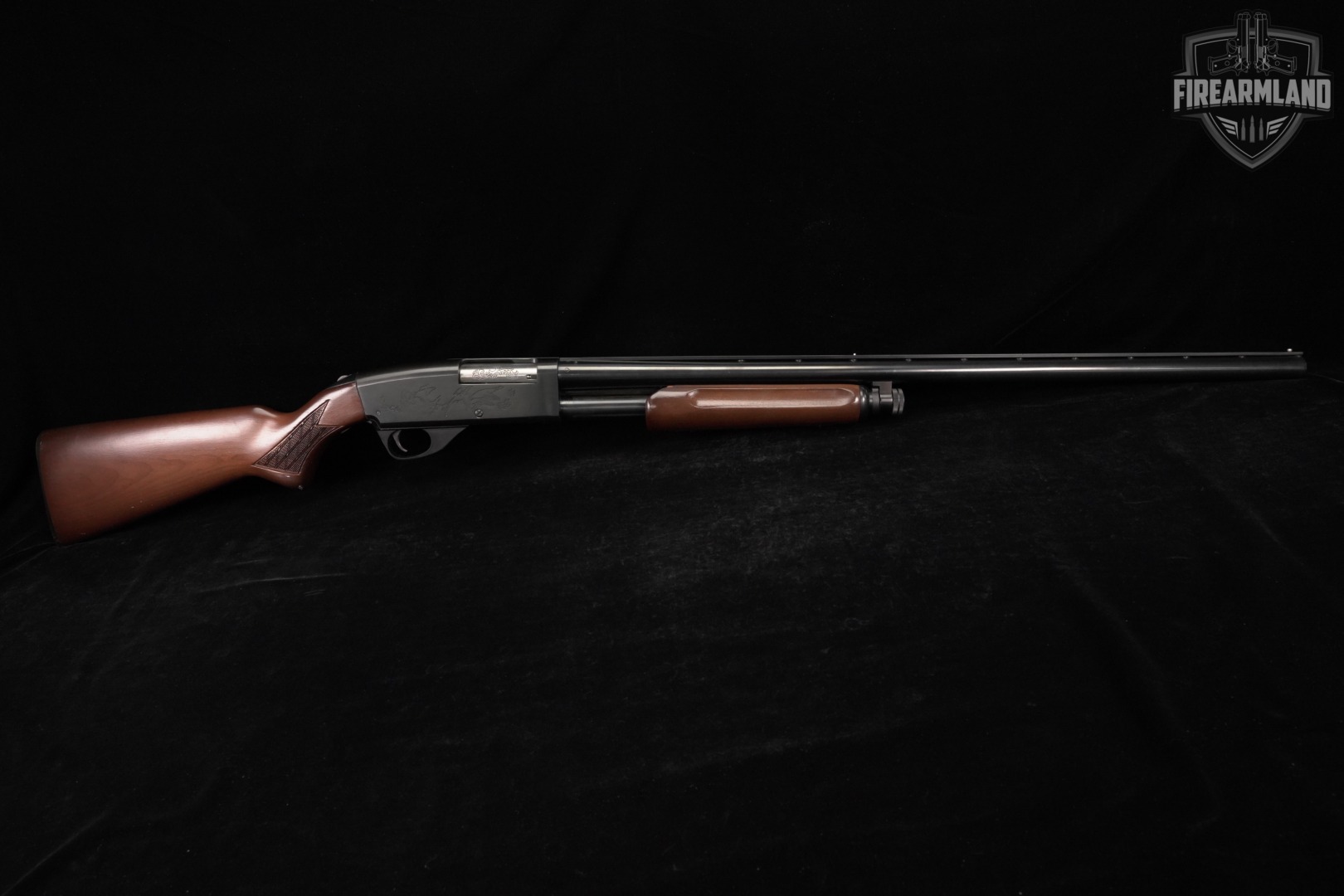 Savage Arms Model 30 Series F 12-Gauge 28" Blued & Wood M30 +CASE-img-3