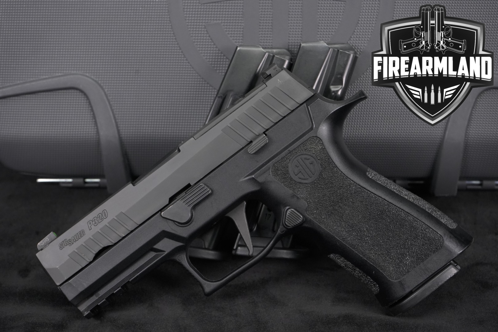Sig Sauer P320 X-Series XCarry 9mm Luger Black in Good Condition Thumbnail